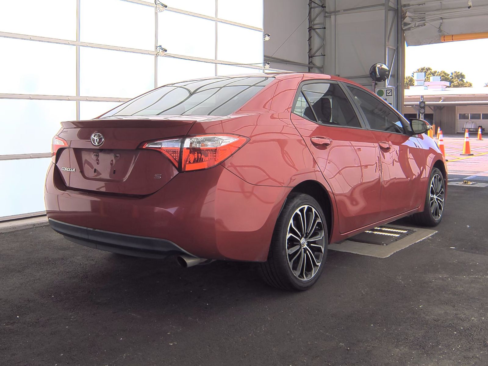 2015 Toyota Corolla S Plus FWD