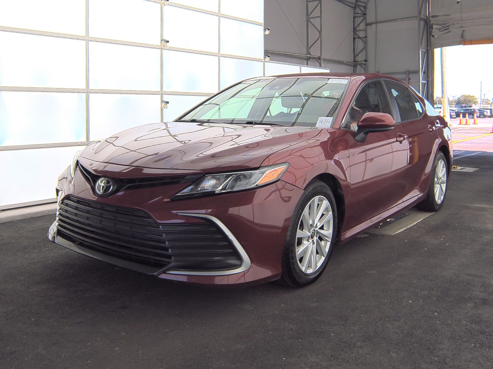 2021 Toyota Camry LE FWD