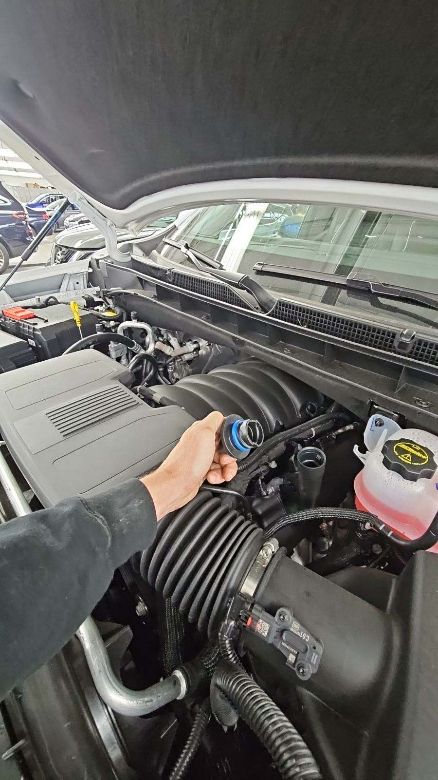 2025 Cadillac Escalade ESV Sport Platinum AWD