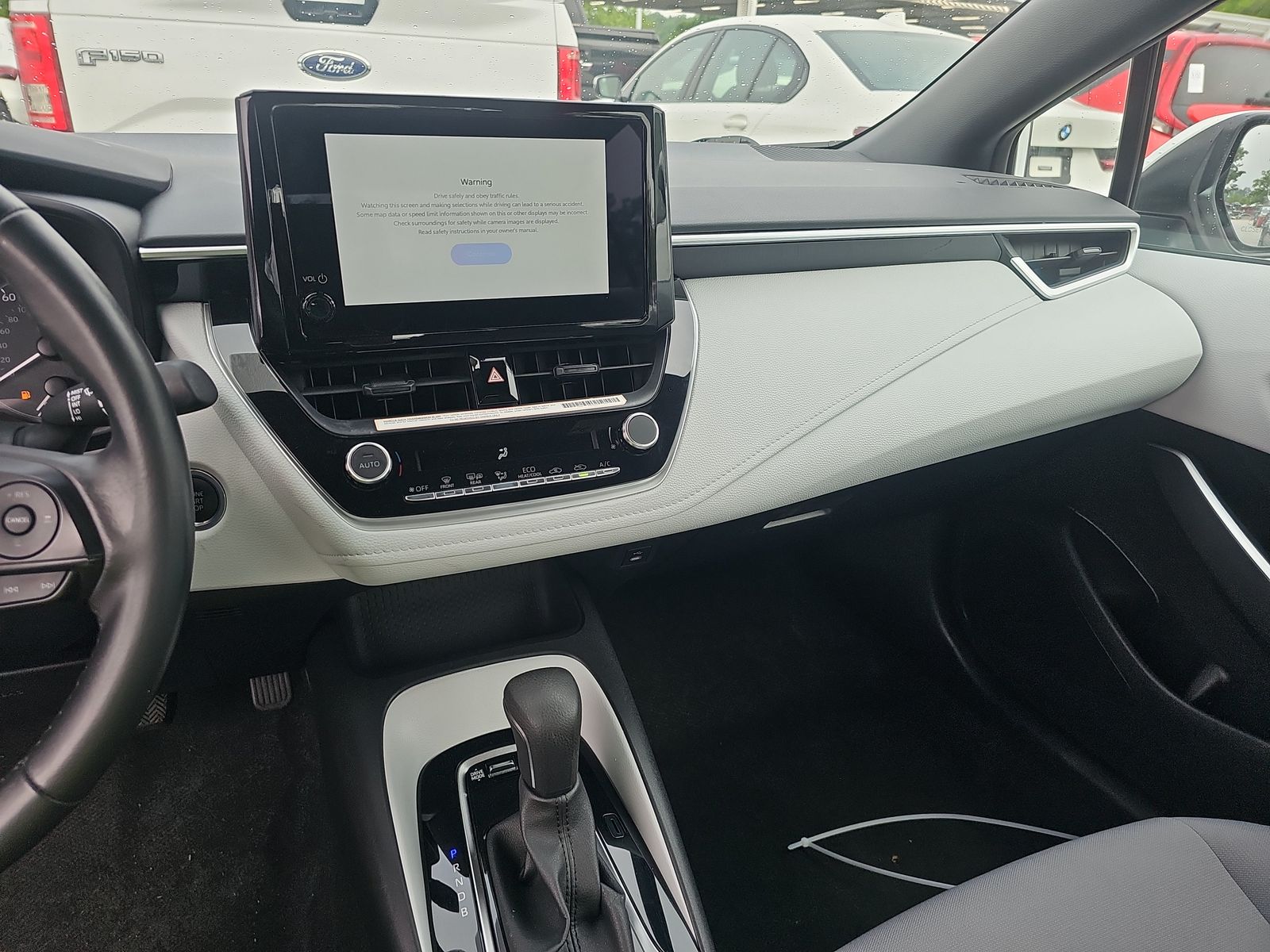 2024 Toyota Corolla SE FWD