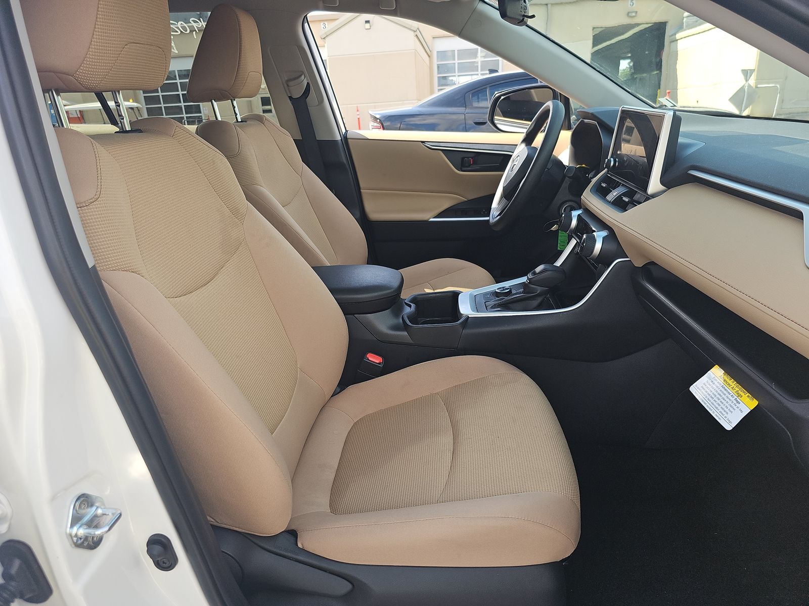 2025 Toyota RAV4 Hybrid LE AWD