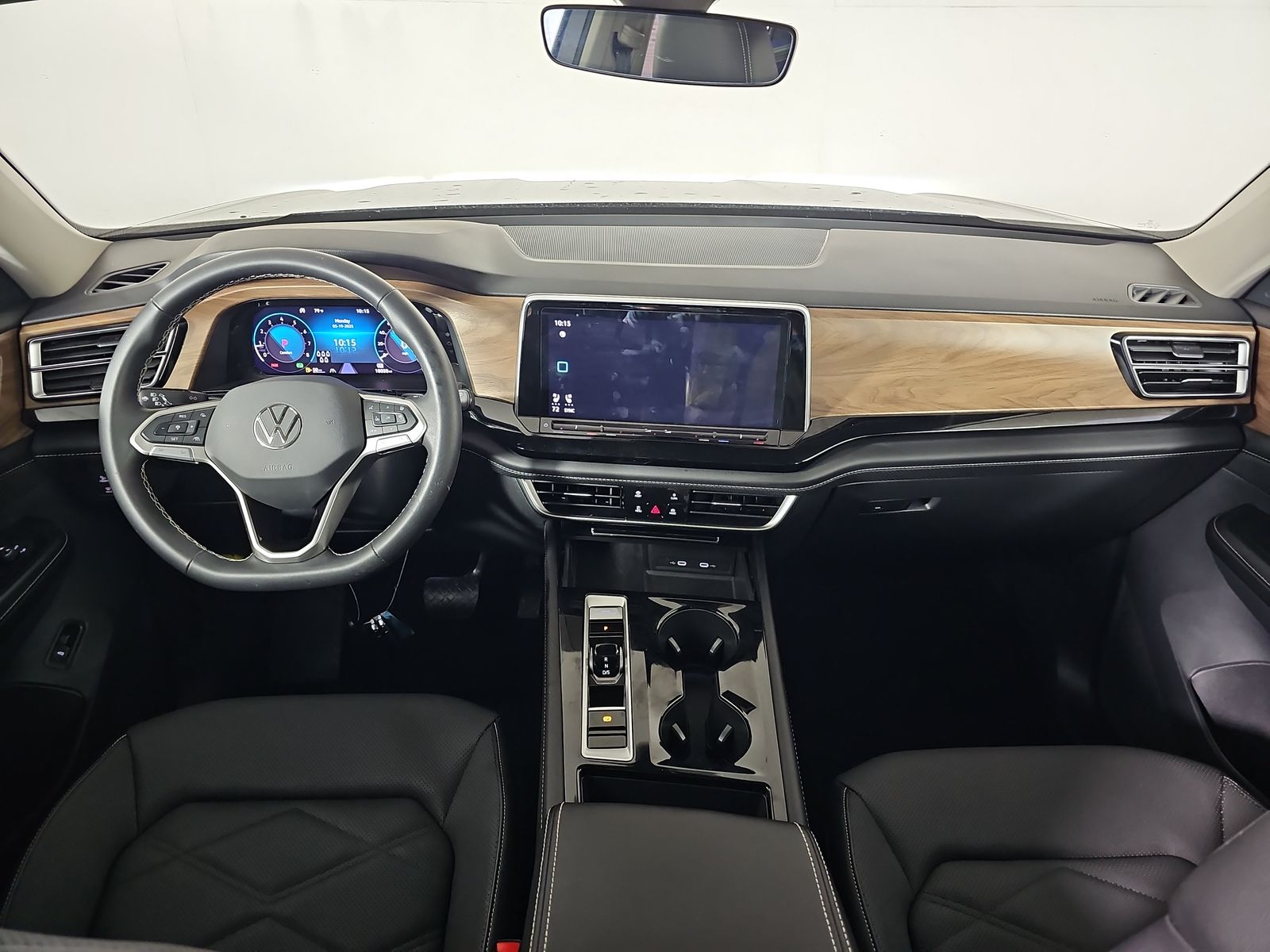 2024 Volkswagen Atlas 2.0T SE FWD