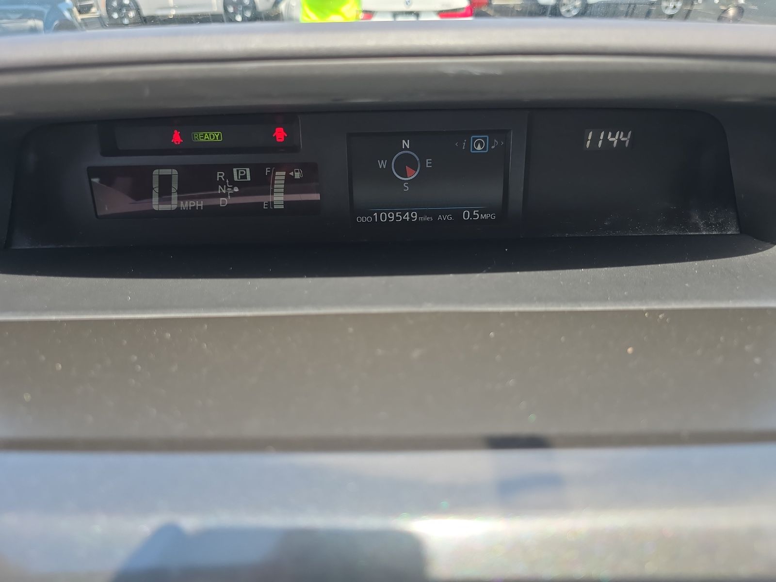 2017 Toyota Prius v Three FWD
