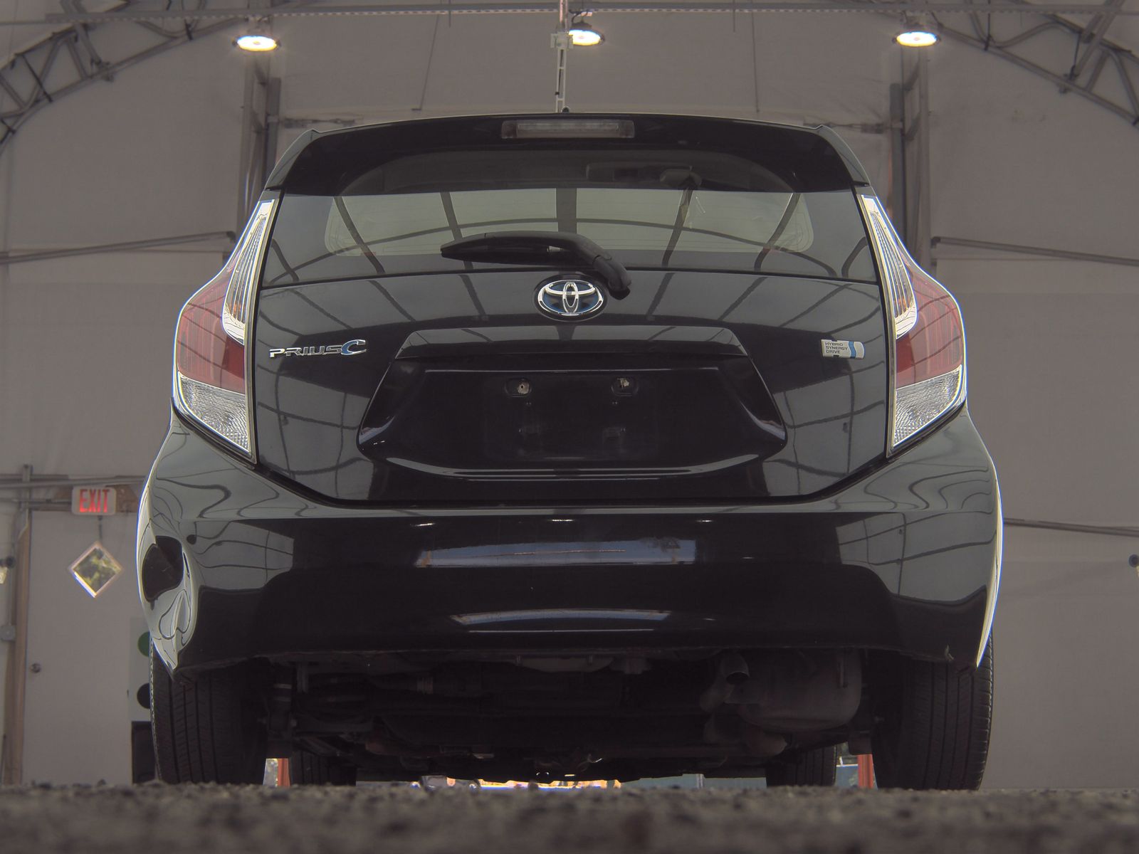 2016 Toyota Prius c Two FWD