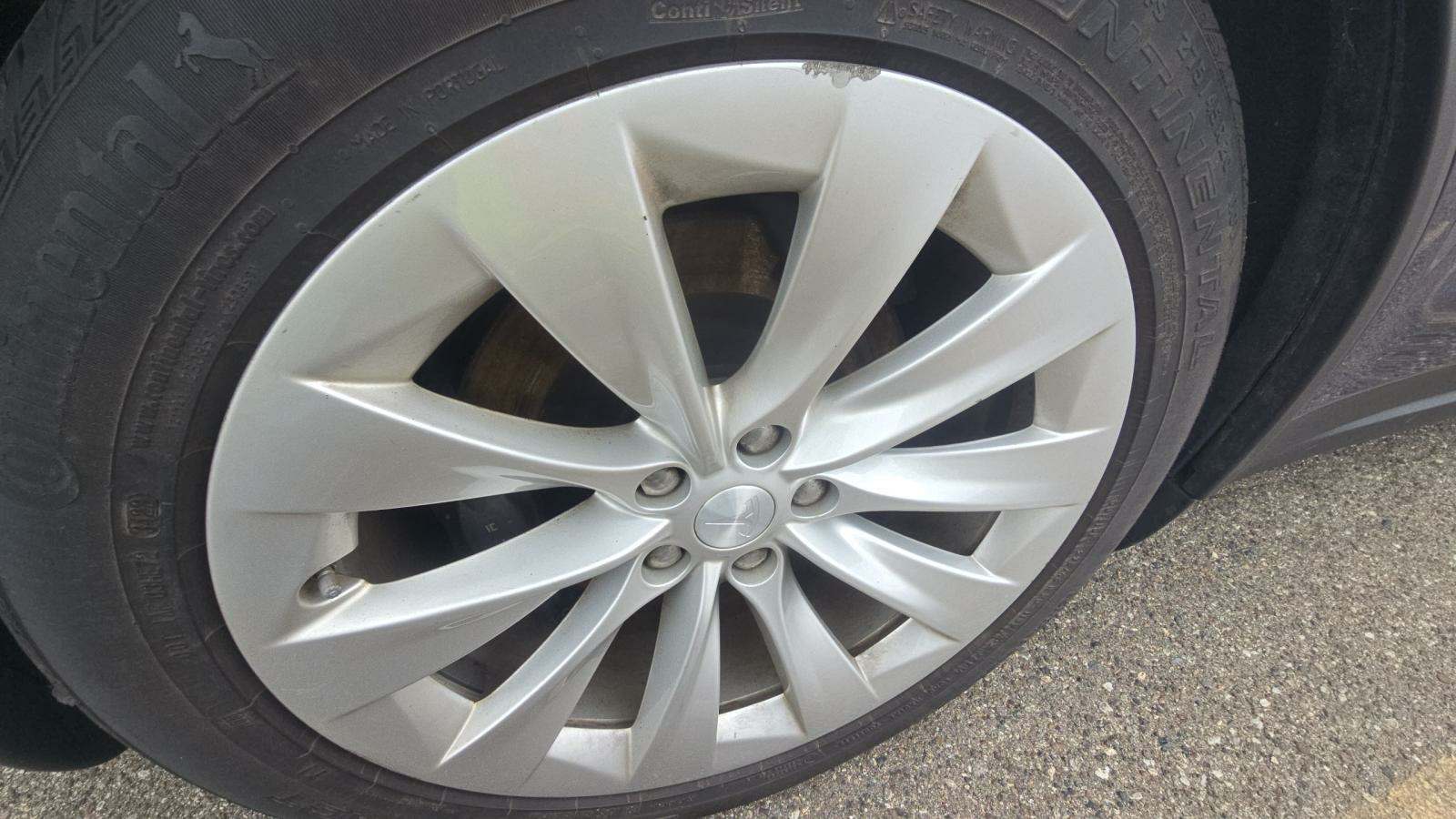 2017 Tesla Model X 100D AWD