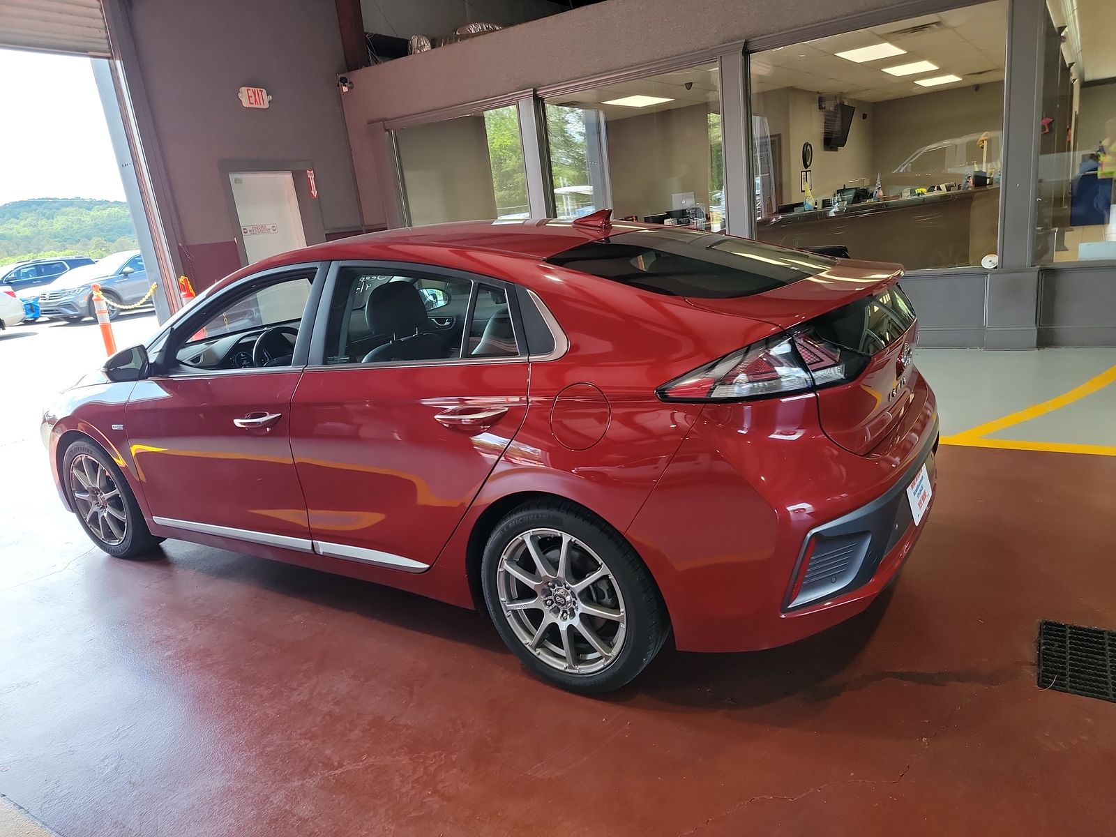 2020 Hyundai Ioniq Hybrid Limited FWD