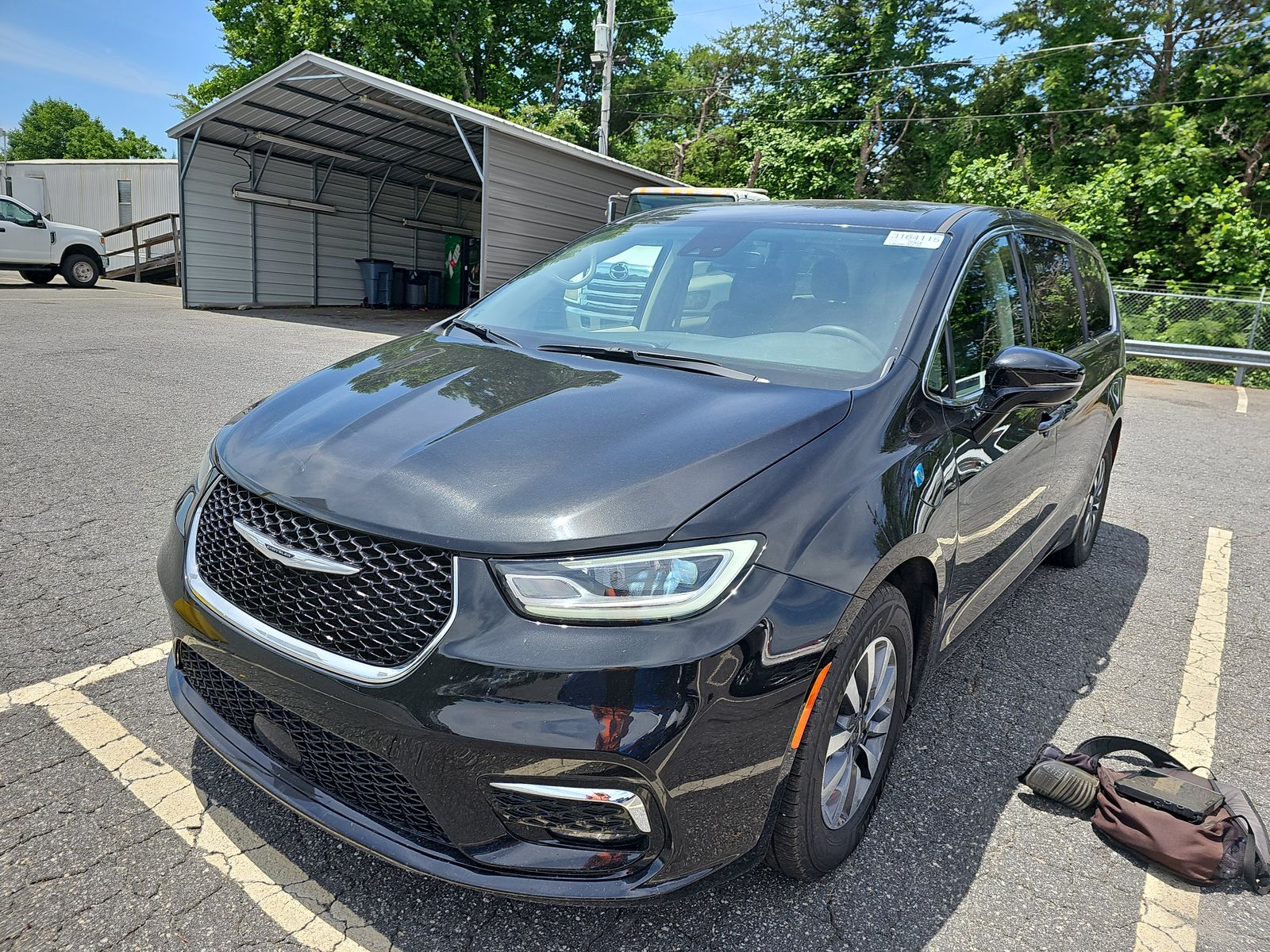 2024 Chrysler Pacifica Hybrid Select FWD