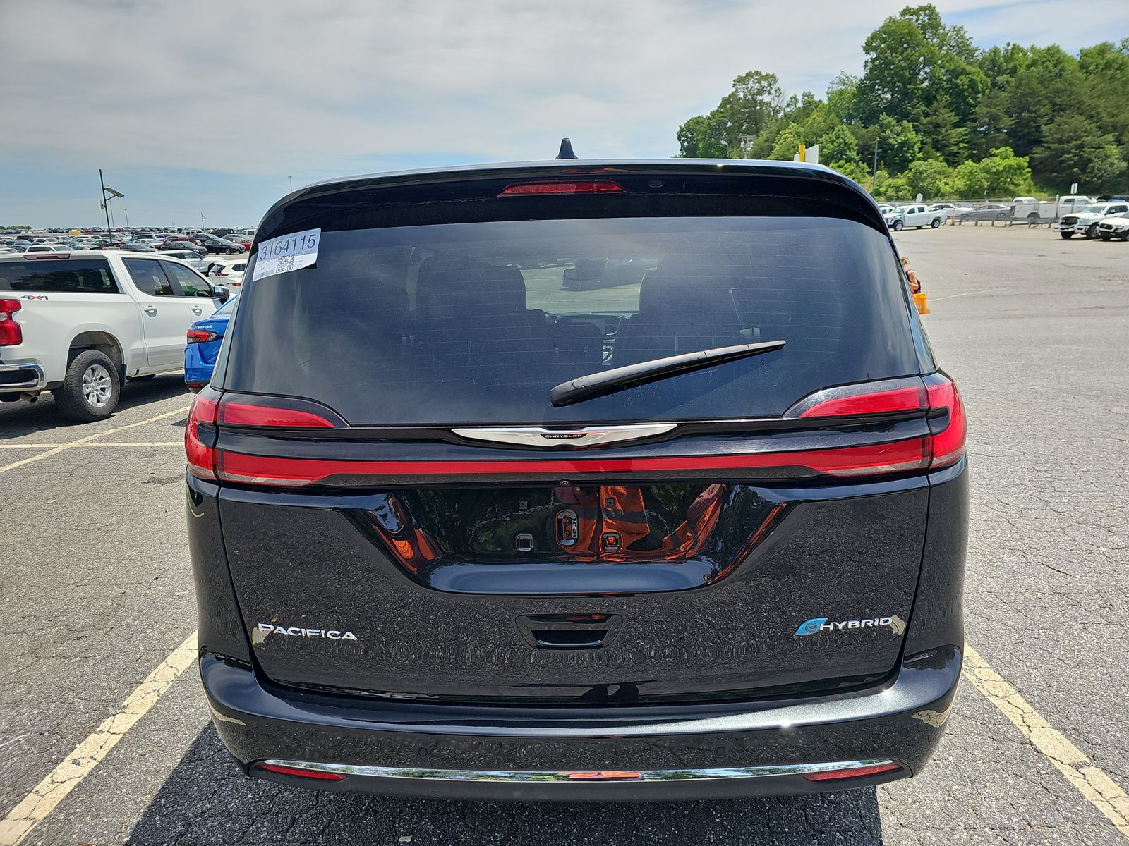 2024 Chrysler Pacifica Hybrid Select FWD