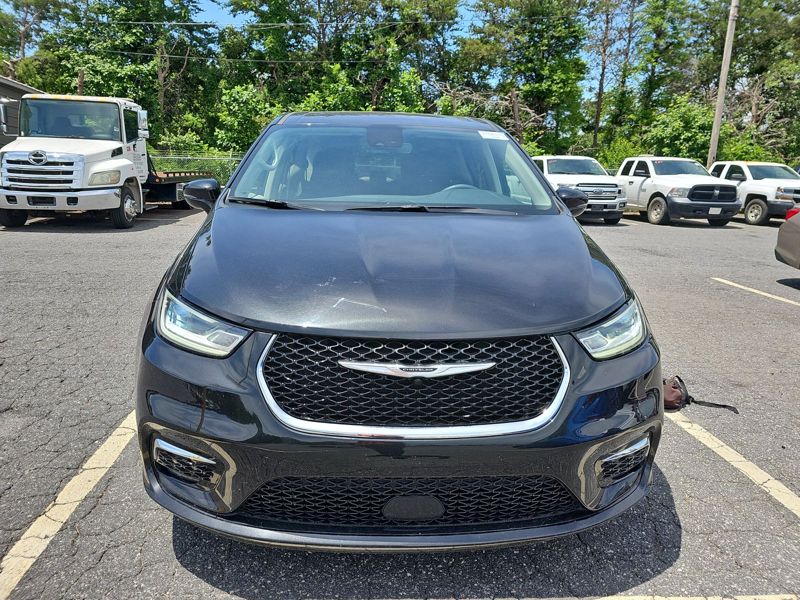 2024 Chrysler Pacifica Hybrid Select FWD
