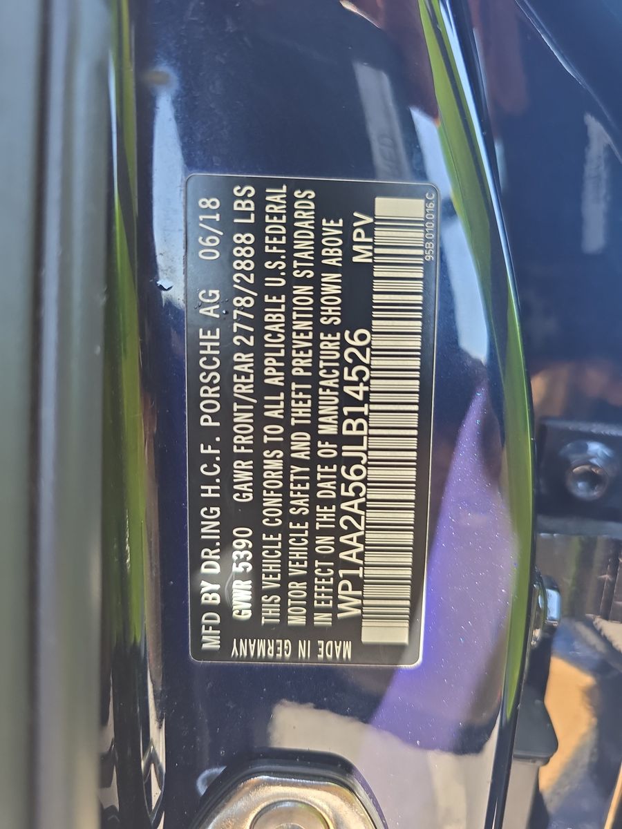 2018 Porsche Macan Base AWD