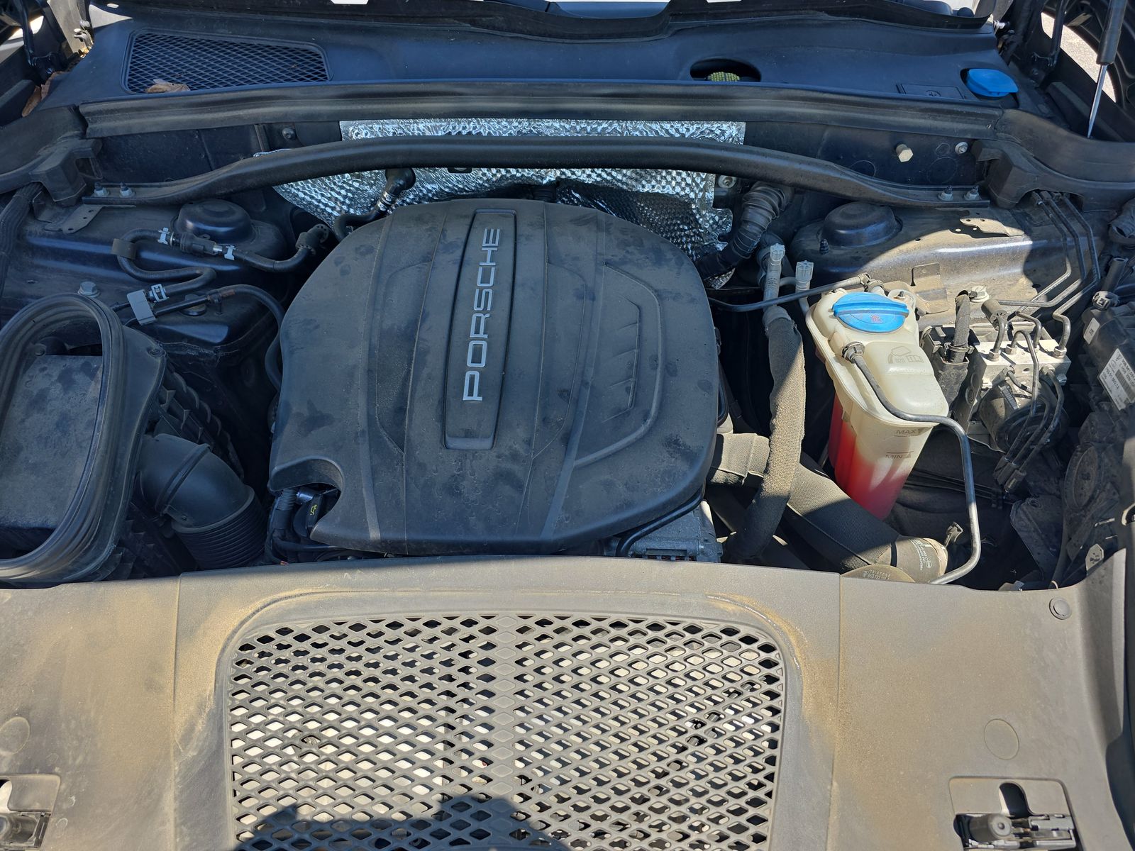 2018 Porsche Macan Base AWD