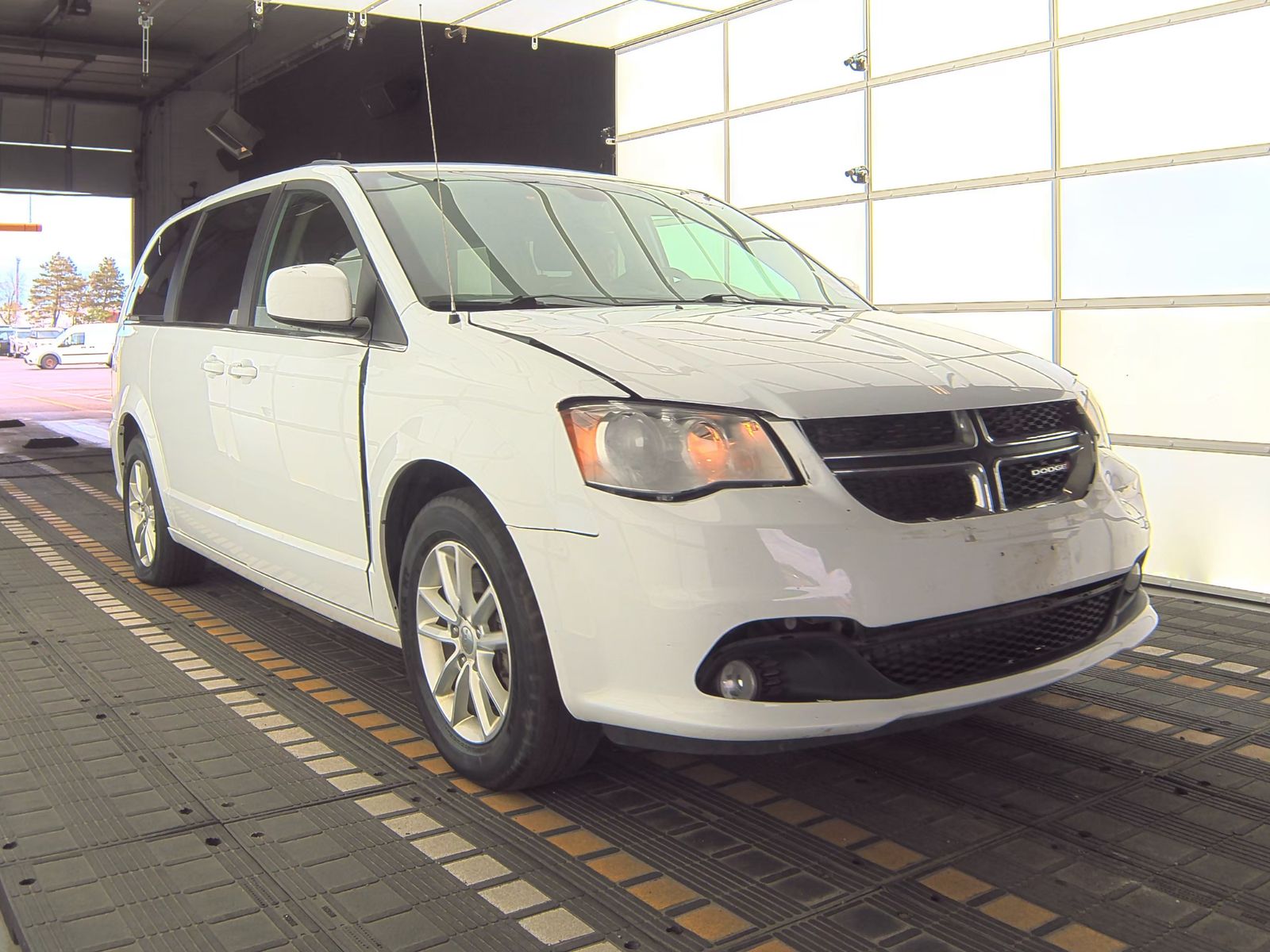2020 Dodge Grand Caravan SXT FWD