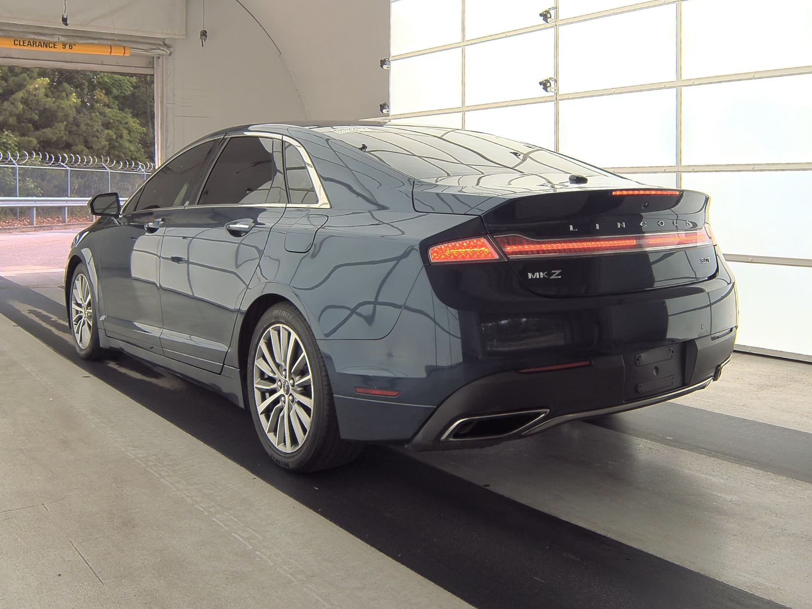 2017 Lincoln MKZ Select FWD