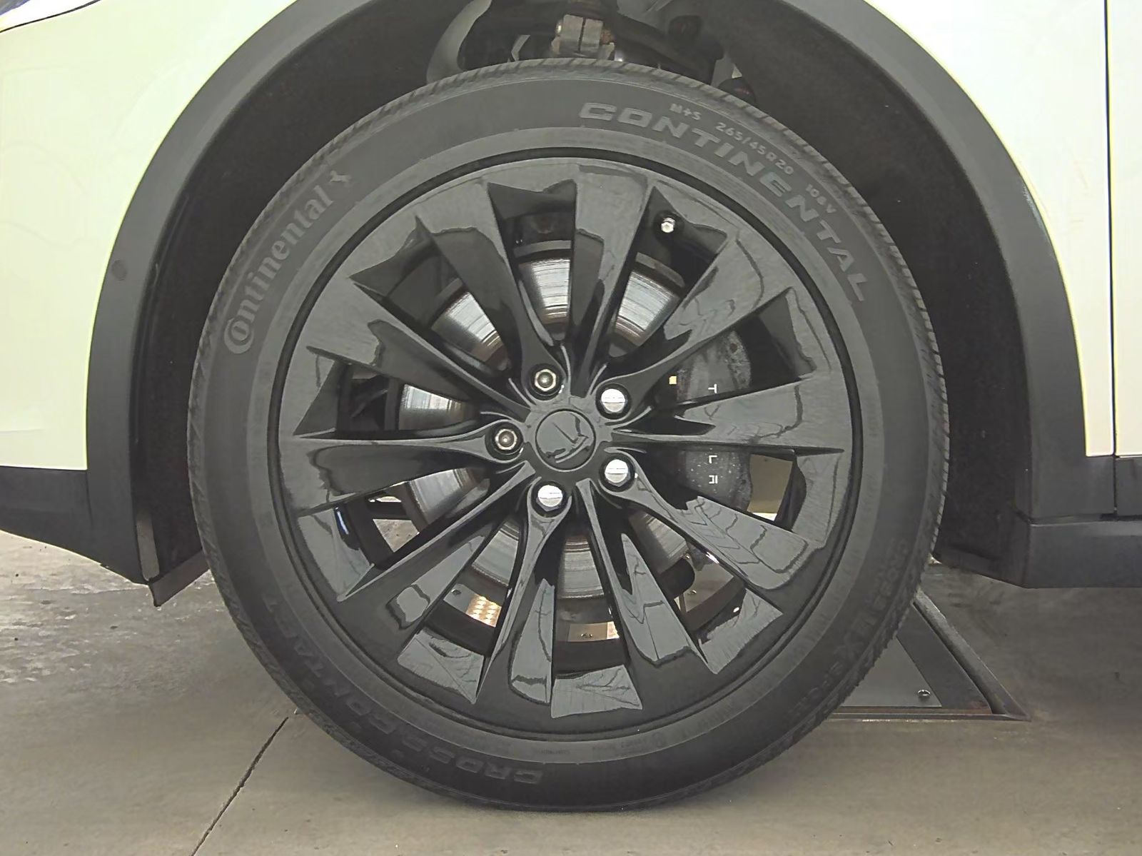 2016 Tesla Model X 90D AWD