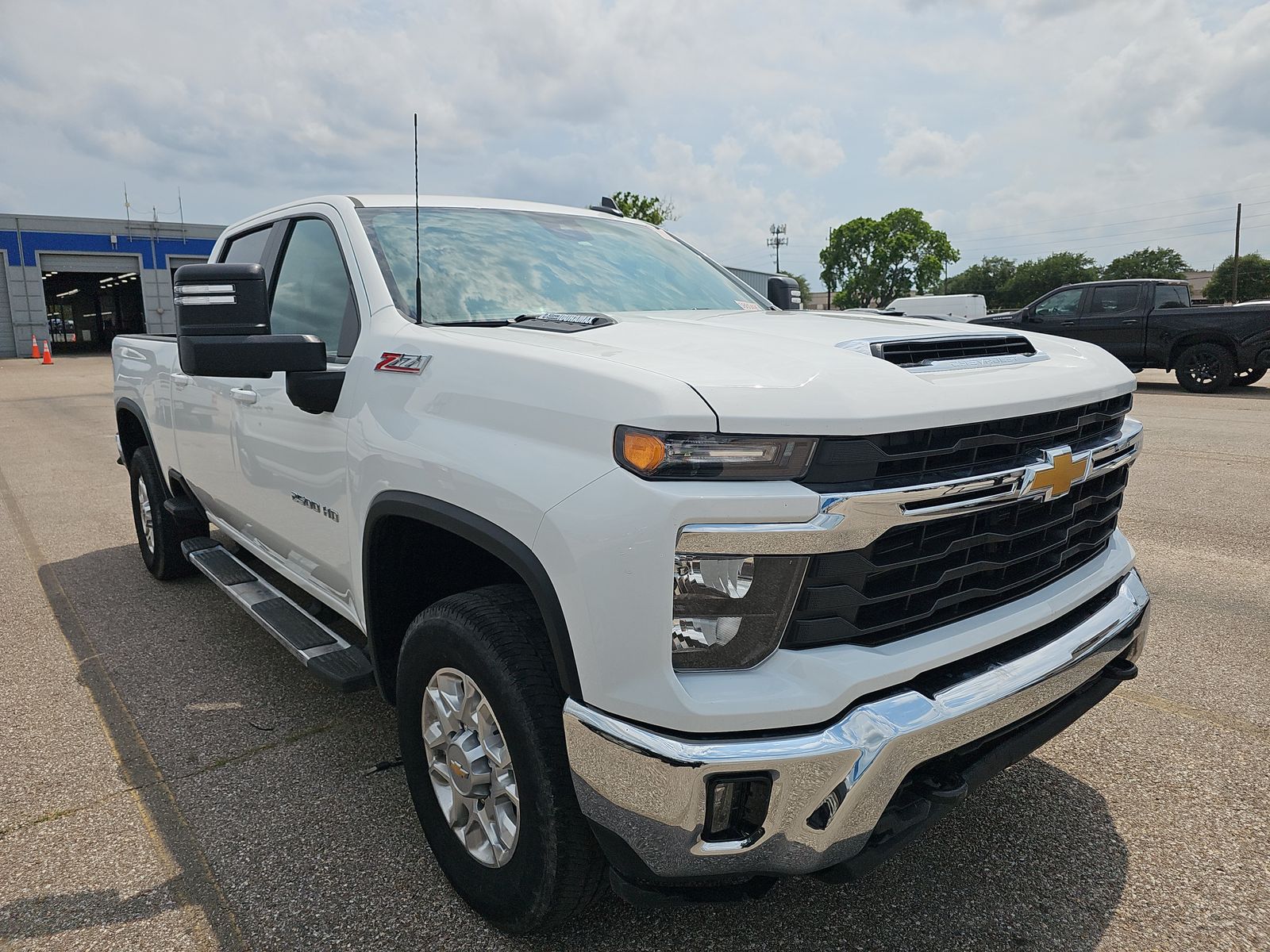 2024 Chevrolet Silverado 2500HD LT AWD