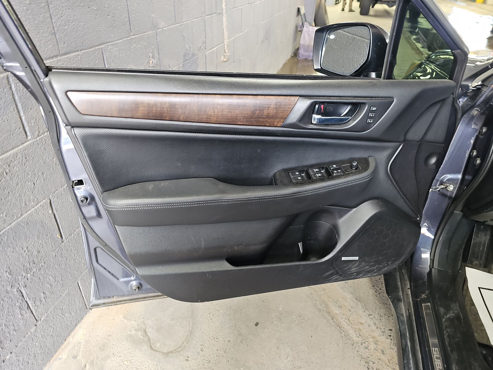 2017 Subaru Outback 2.5i Limited AWD