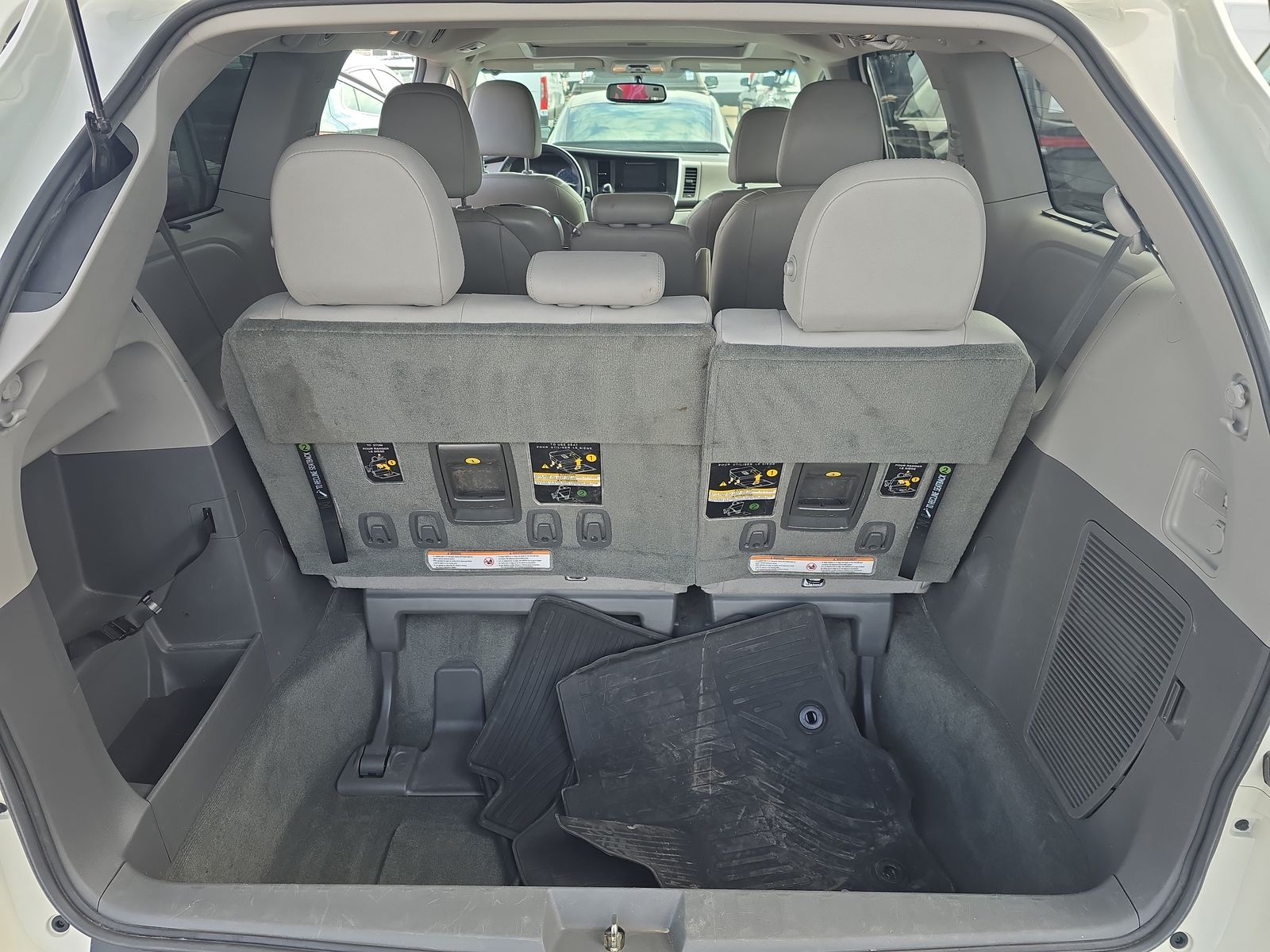 2017 Toyota Sienna XLE FWD