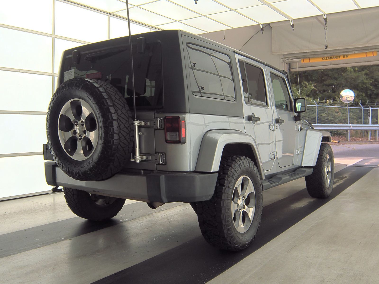 2018 Jeep Wrangler JK Unlimited Sahara AWD