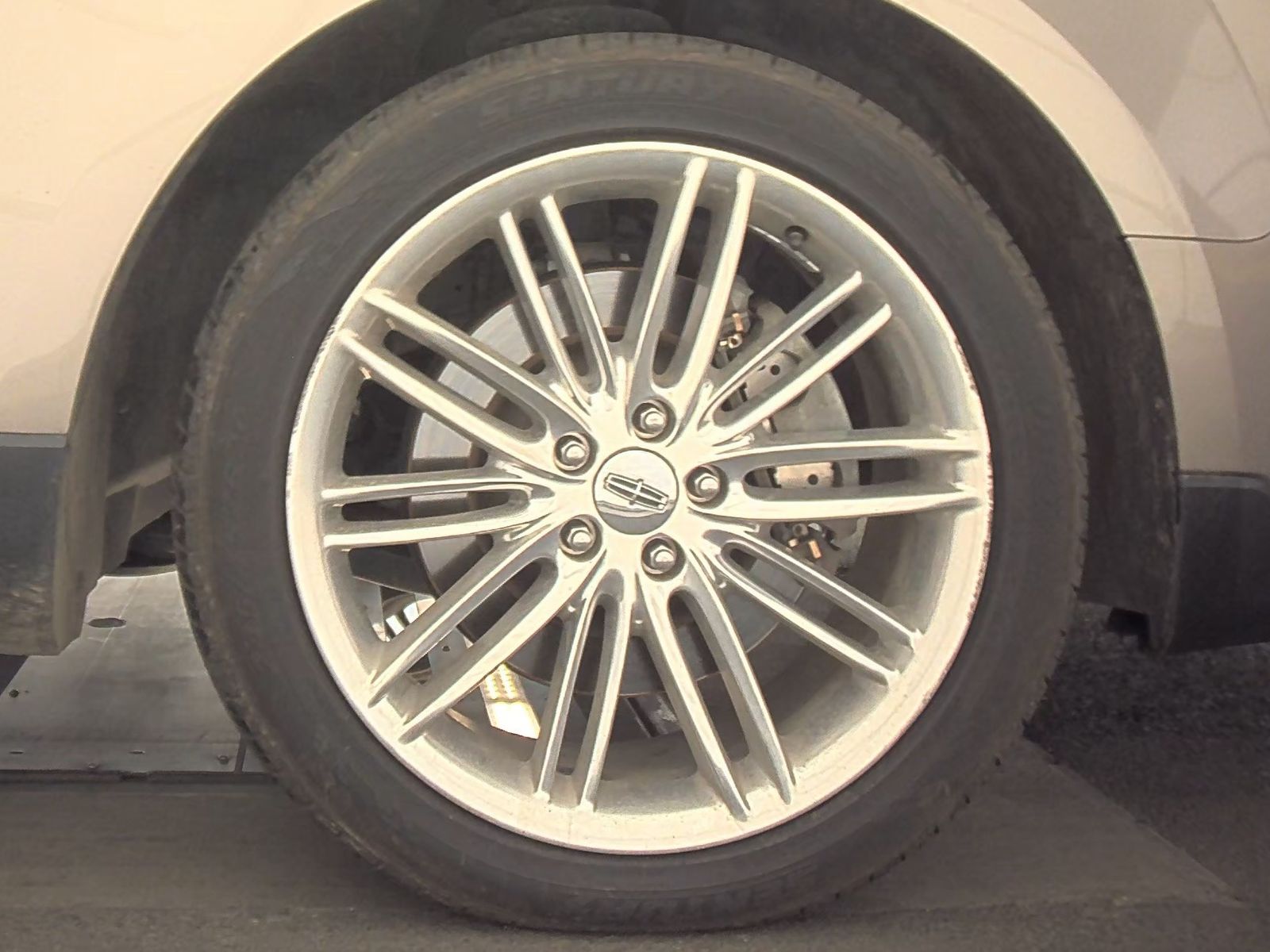 2018 Lincoln MKT Reserve AWD