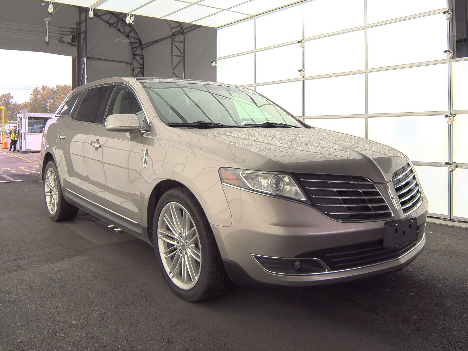 2018 Lincoln MKT Reserve AWD