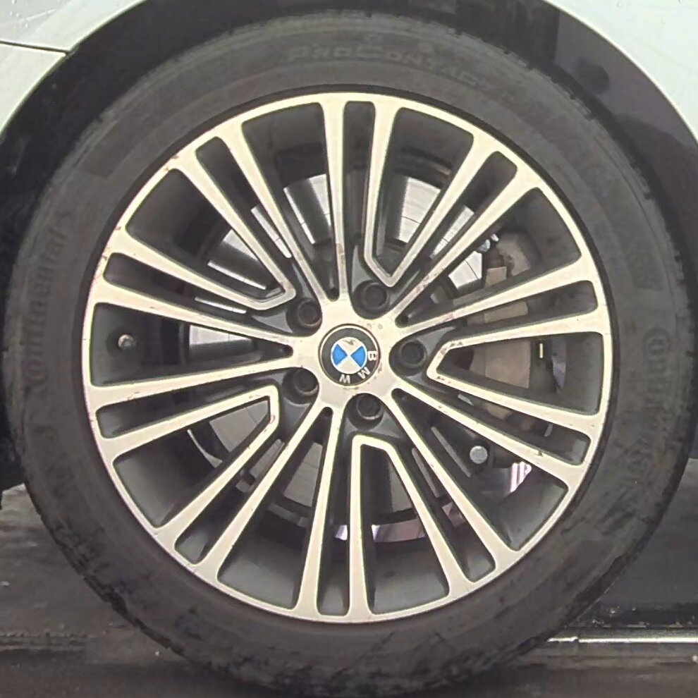 BMW 5 Series Sedan 530i SPORT LINE снимка BMW 5 Series Sedan 530i SPORT LINE