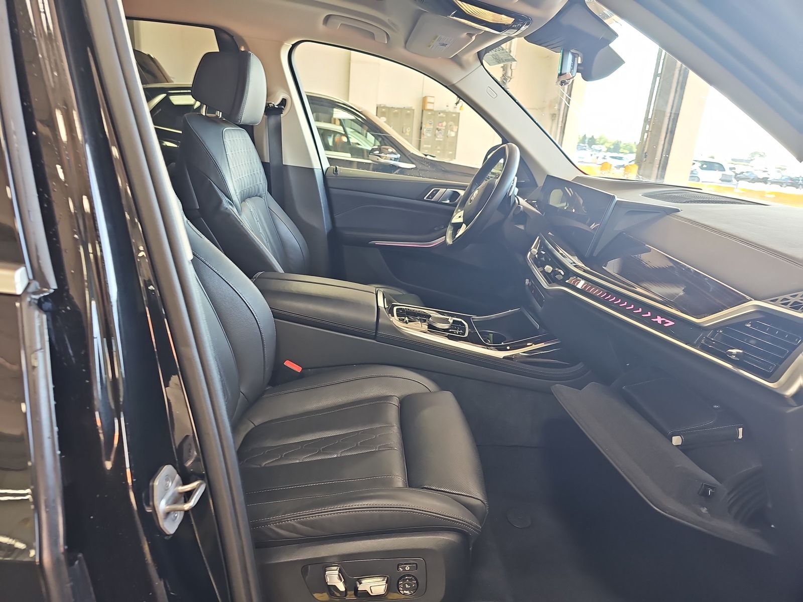 2024 BMW X7 xDrive40i AWD