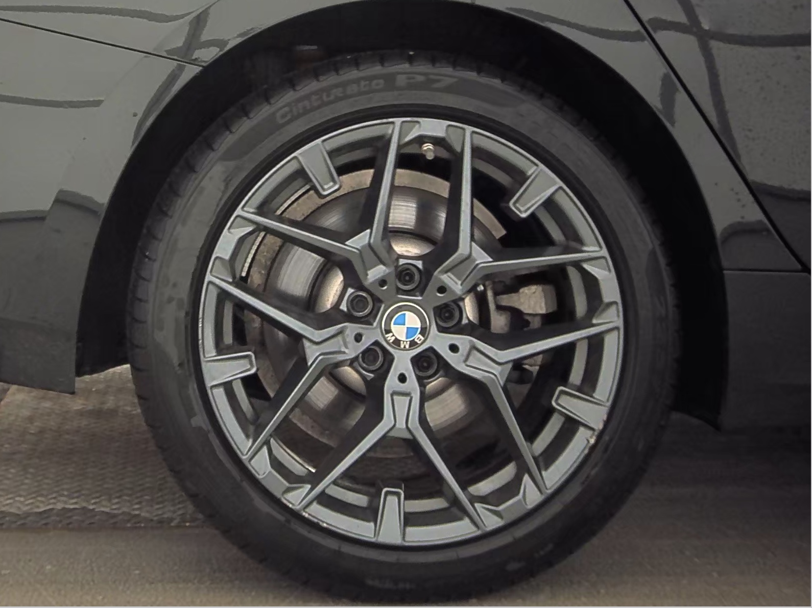 2025 BMW 3 Series 330i xDrive AWD
