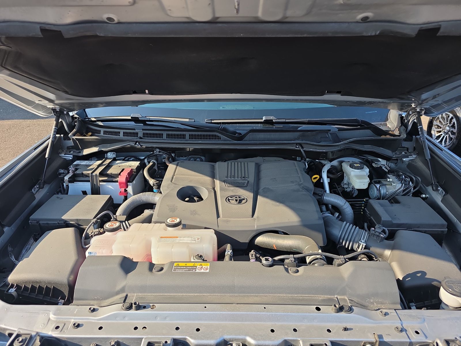 2024 Toyota Tundra SR5 RWD