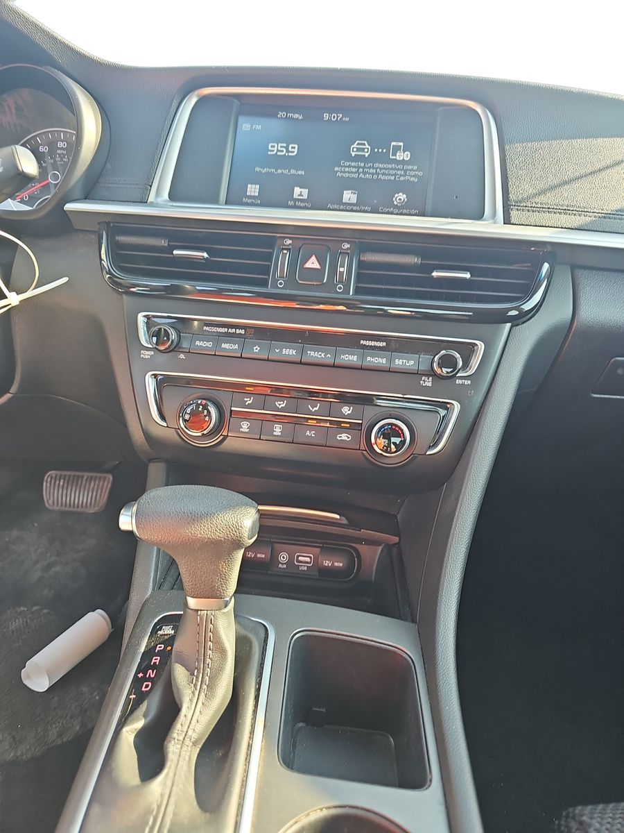 2020 Kia Optima LX FWD