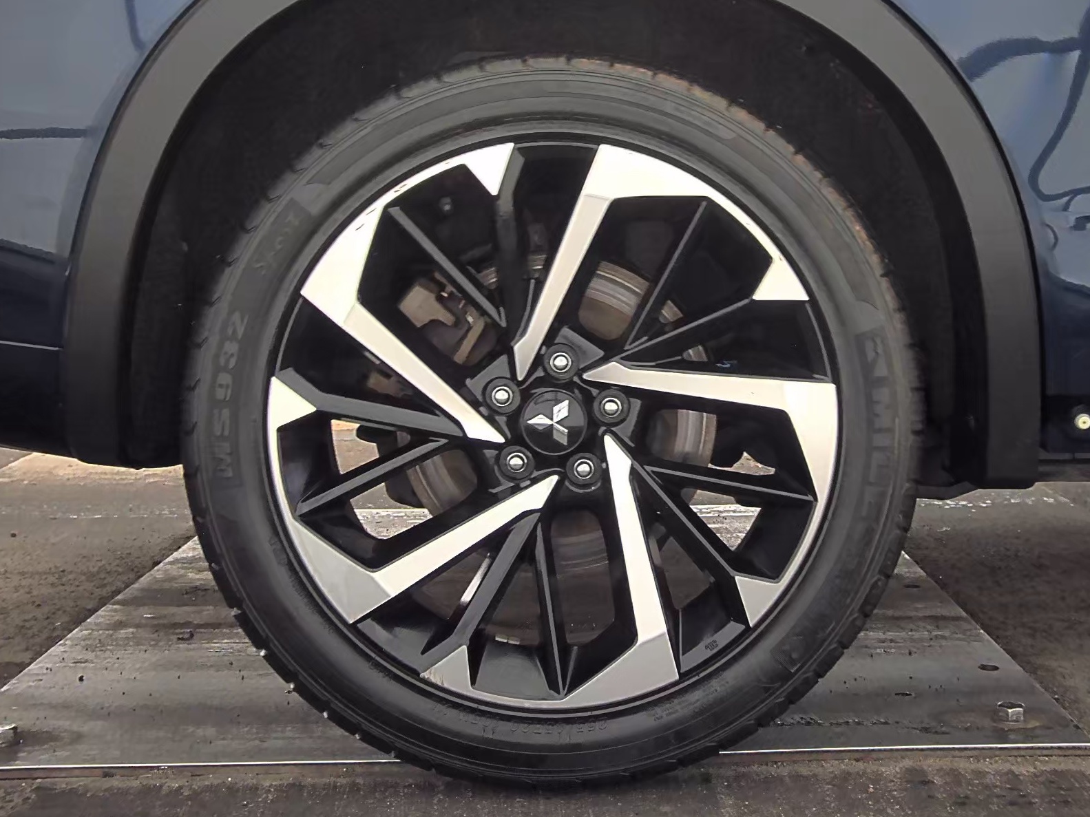 2022 Mitsubishi Outlander SEL FWD