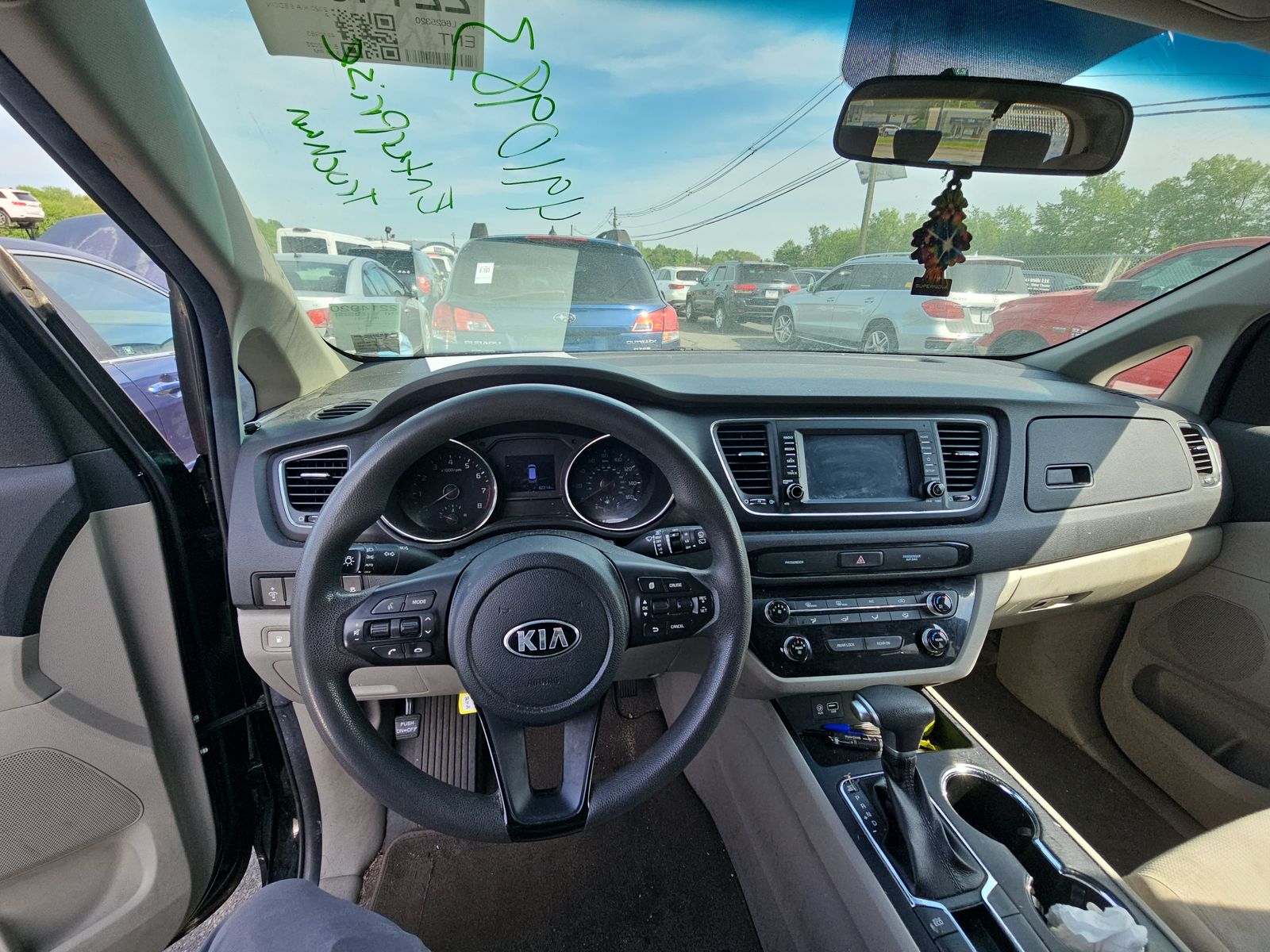 2020 Kia Sedona LX FWD
