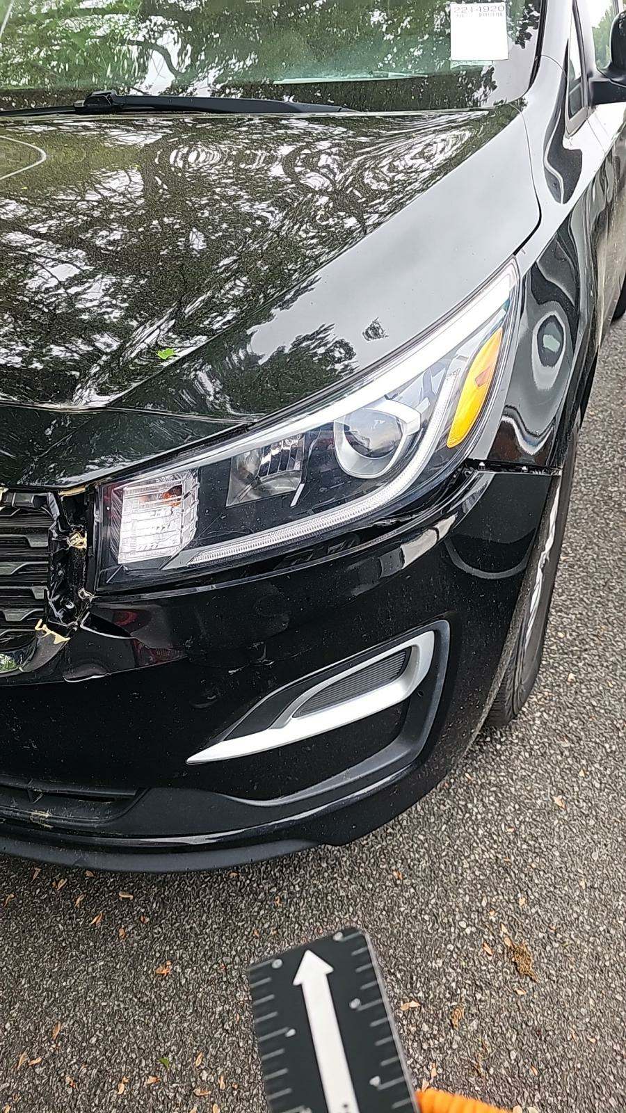 2020 Kia Sedona LX FWD