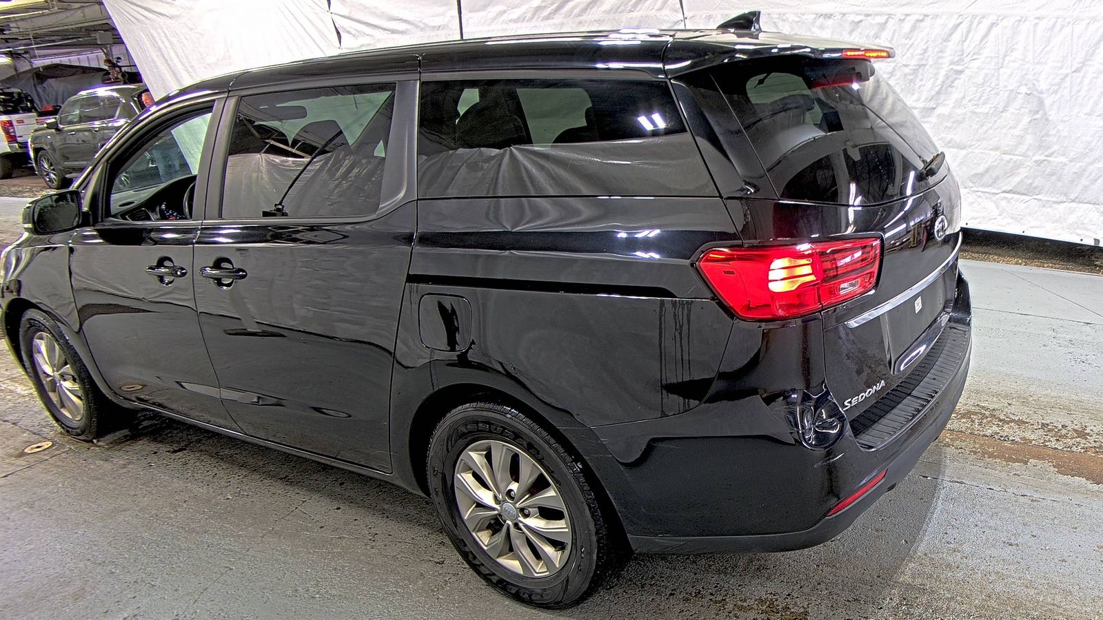 2020 Kia Sedona LX FWD