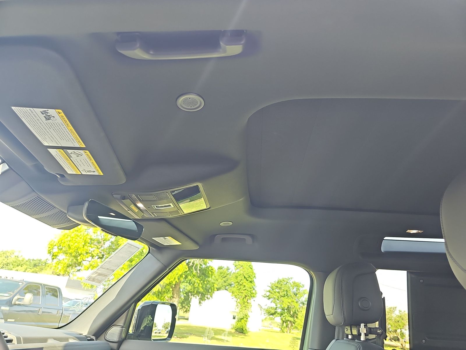 2023 Land Rover Defender 90 75th Limited Edition AWD