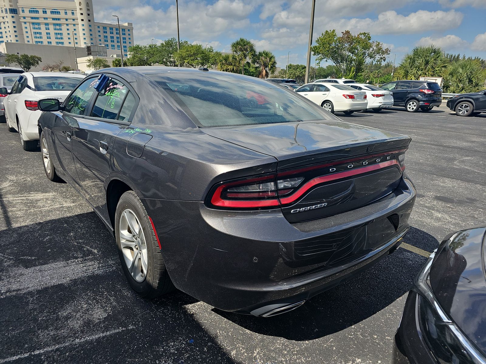 2022 Dodge Charger SXT RWD