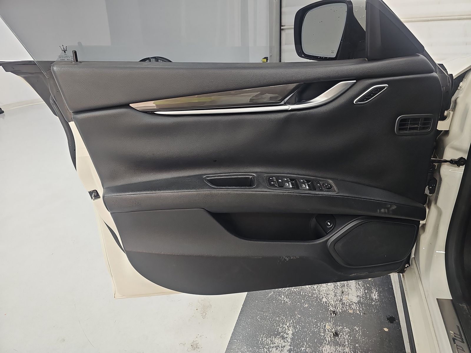 2015 Maserati Ghibli Base RWD