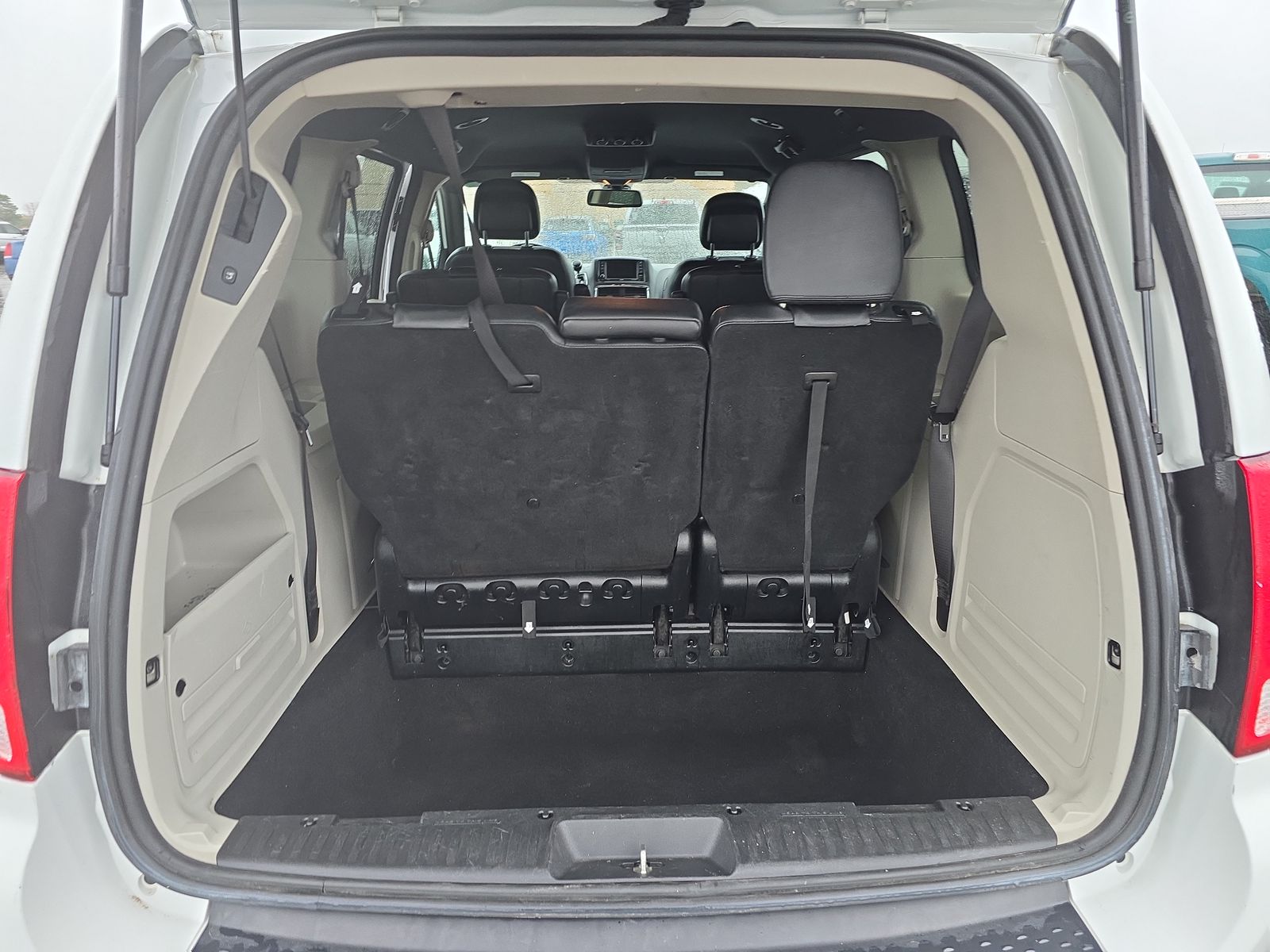 2020 Dodge Grand Caravan SXT FWD