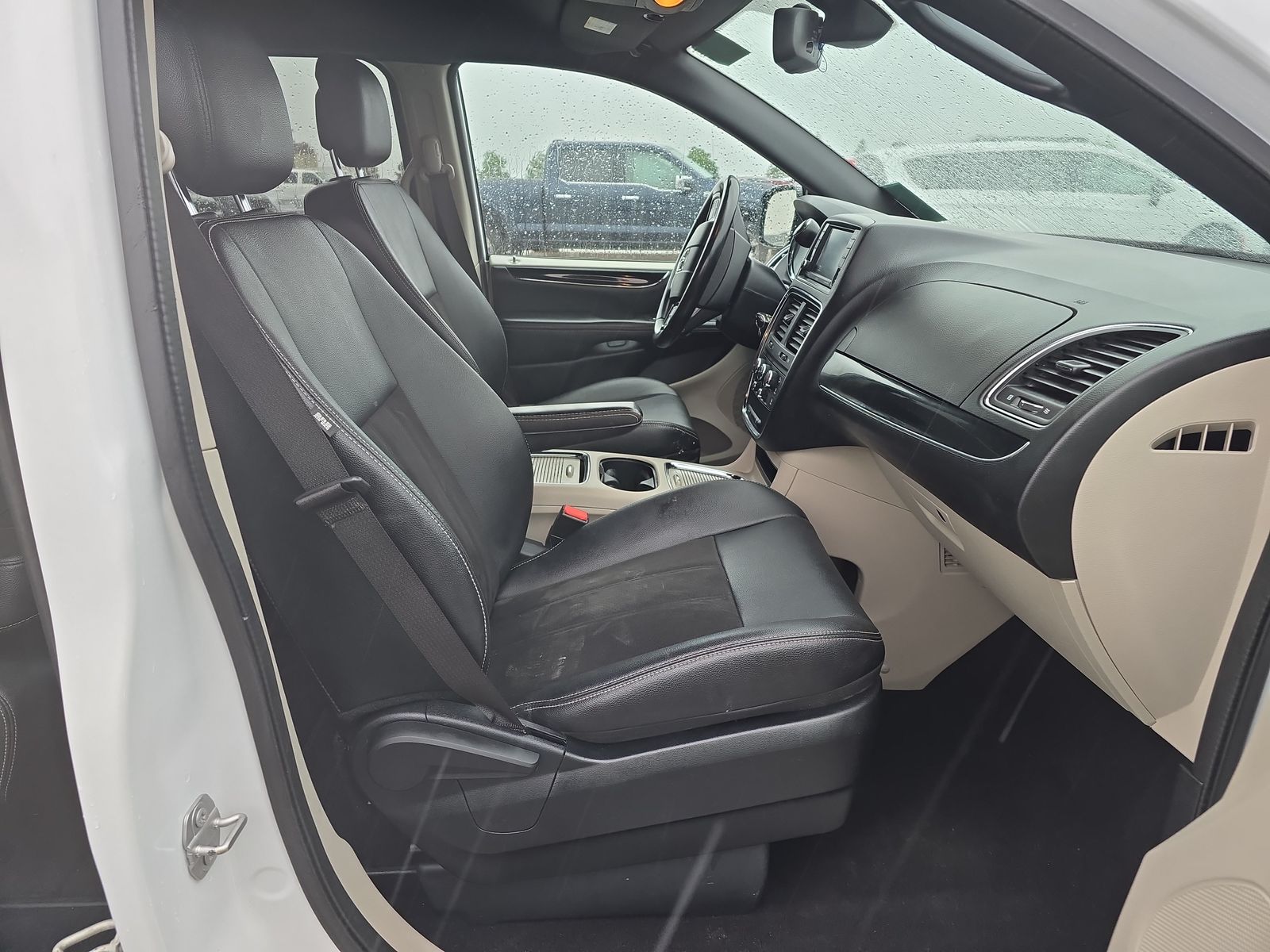 2020 Dodge Grand Caravan SXT FWD