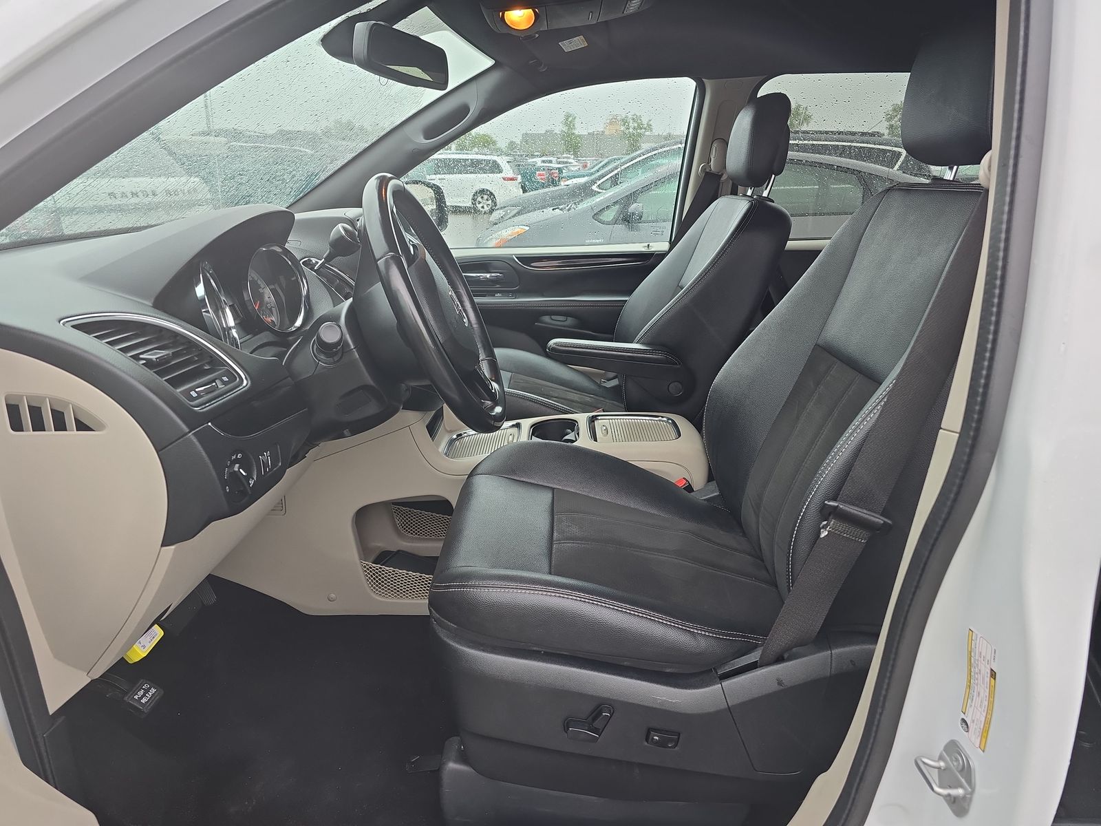 2020 Dodge Grand Caravan SXT FWD