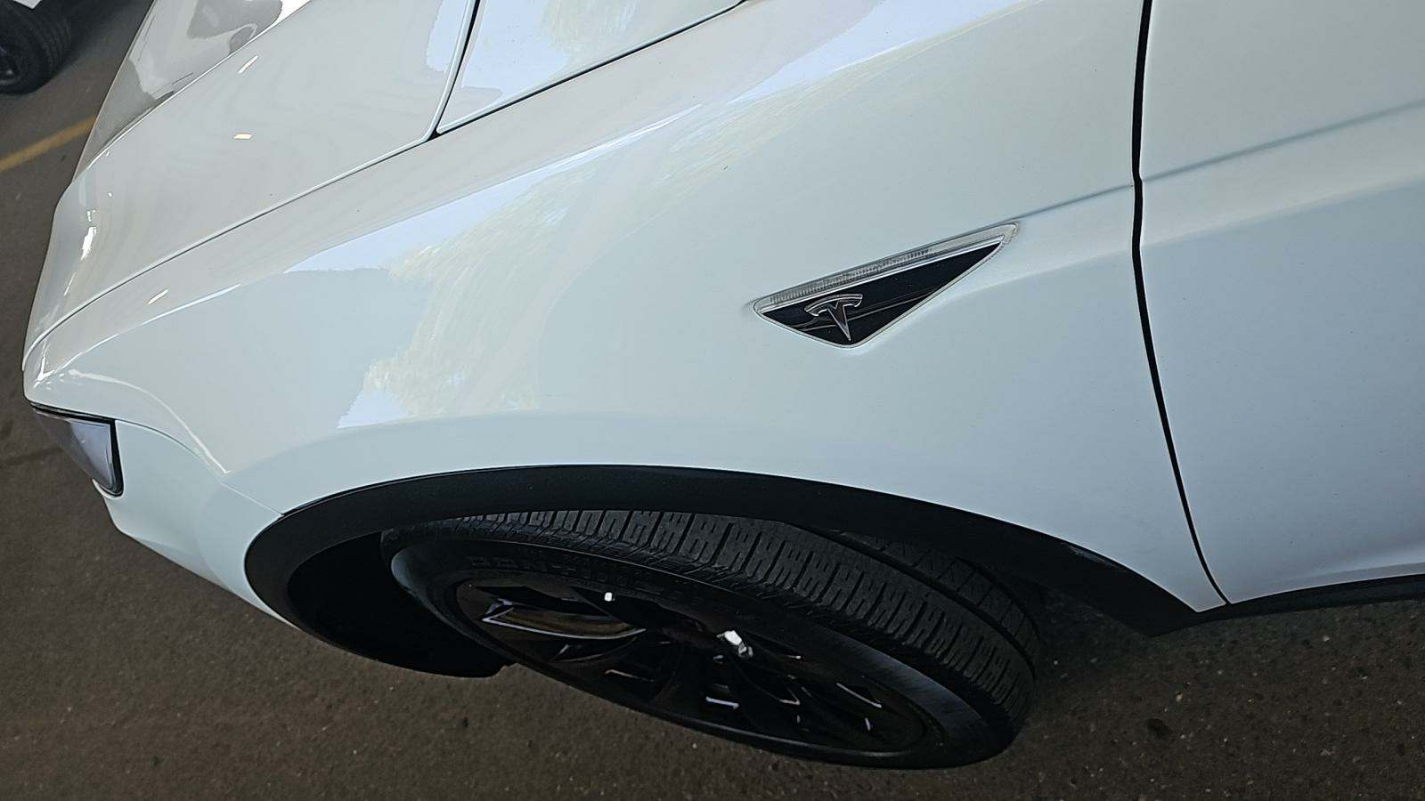 2016 Tesla Model X 90D AWD