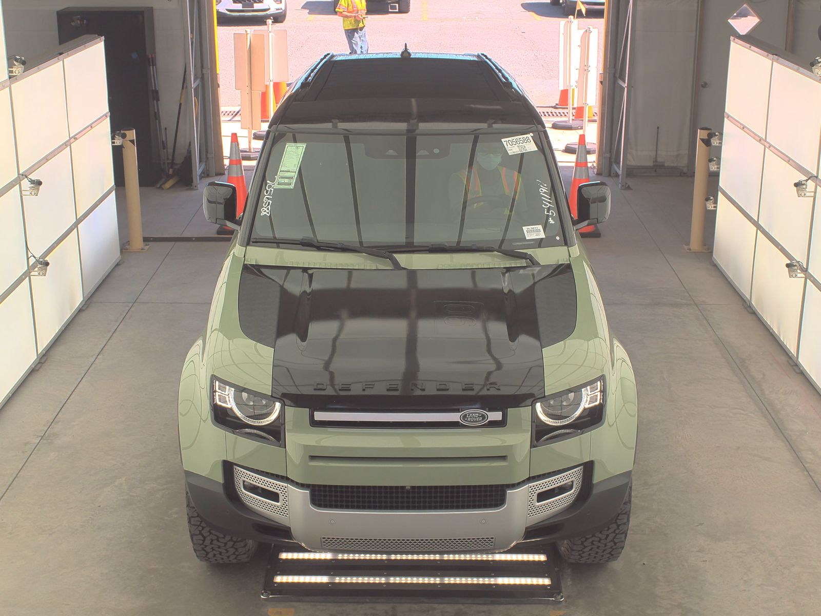 2023 Land Rover Defender 90 75th Limited Edition AWD