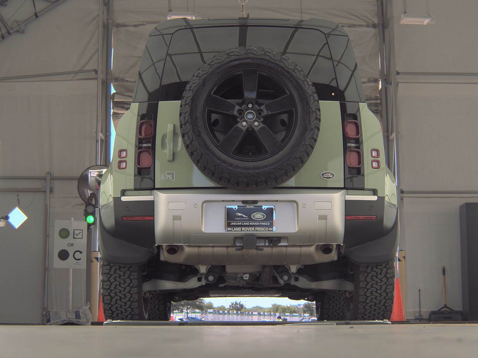 2023 Land Rover Defender 90 75th Limited Edition AWD