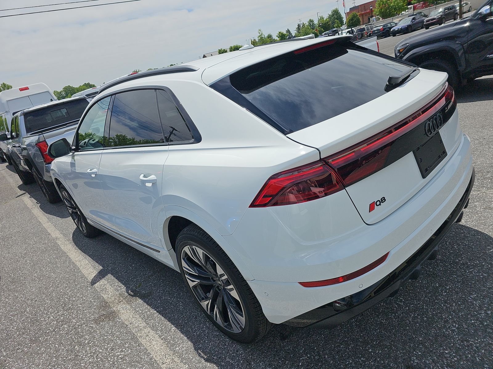 2025 Audi Q8 Premium Plus AWD