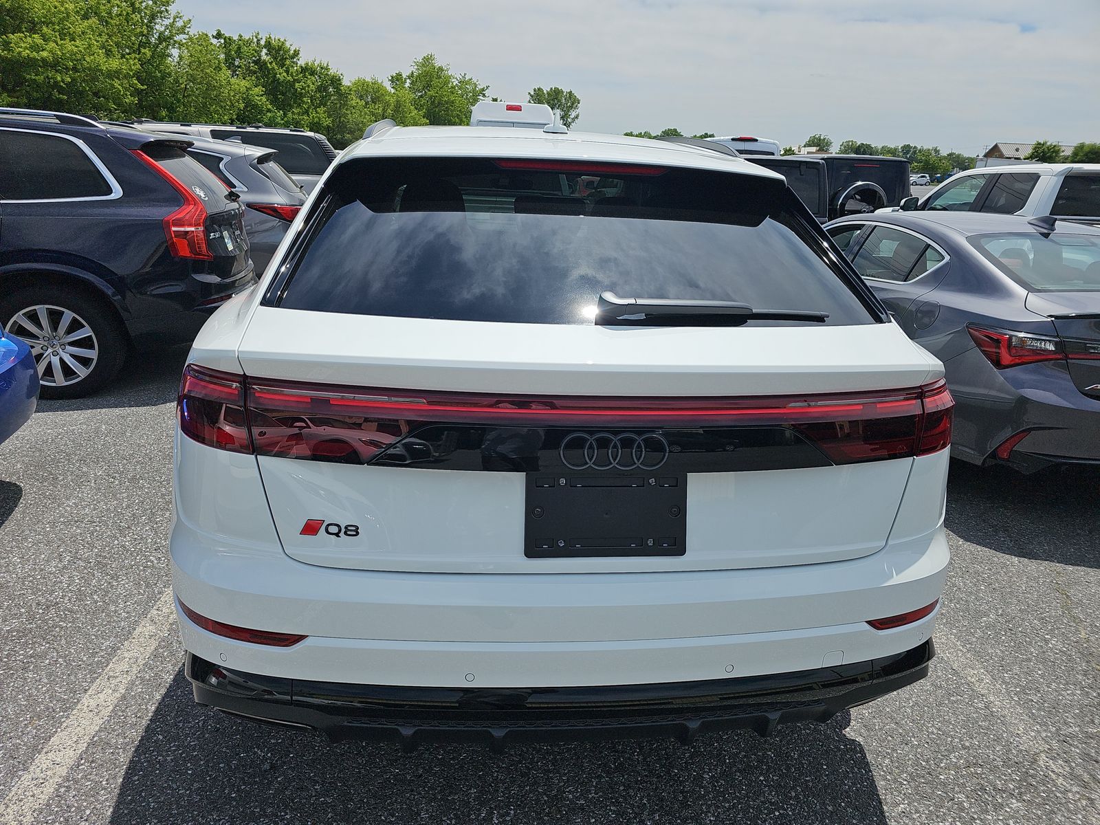 2025 Audi Q8 Premium Plus AWD