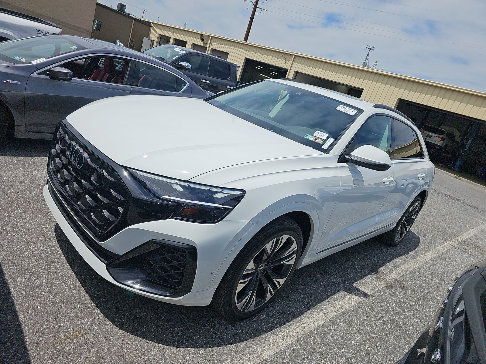 2025 Audi Q8 Premium Plus AWD