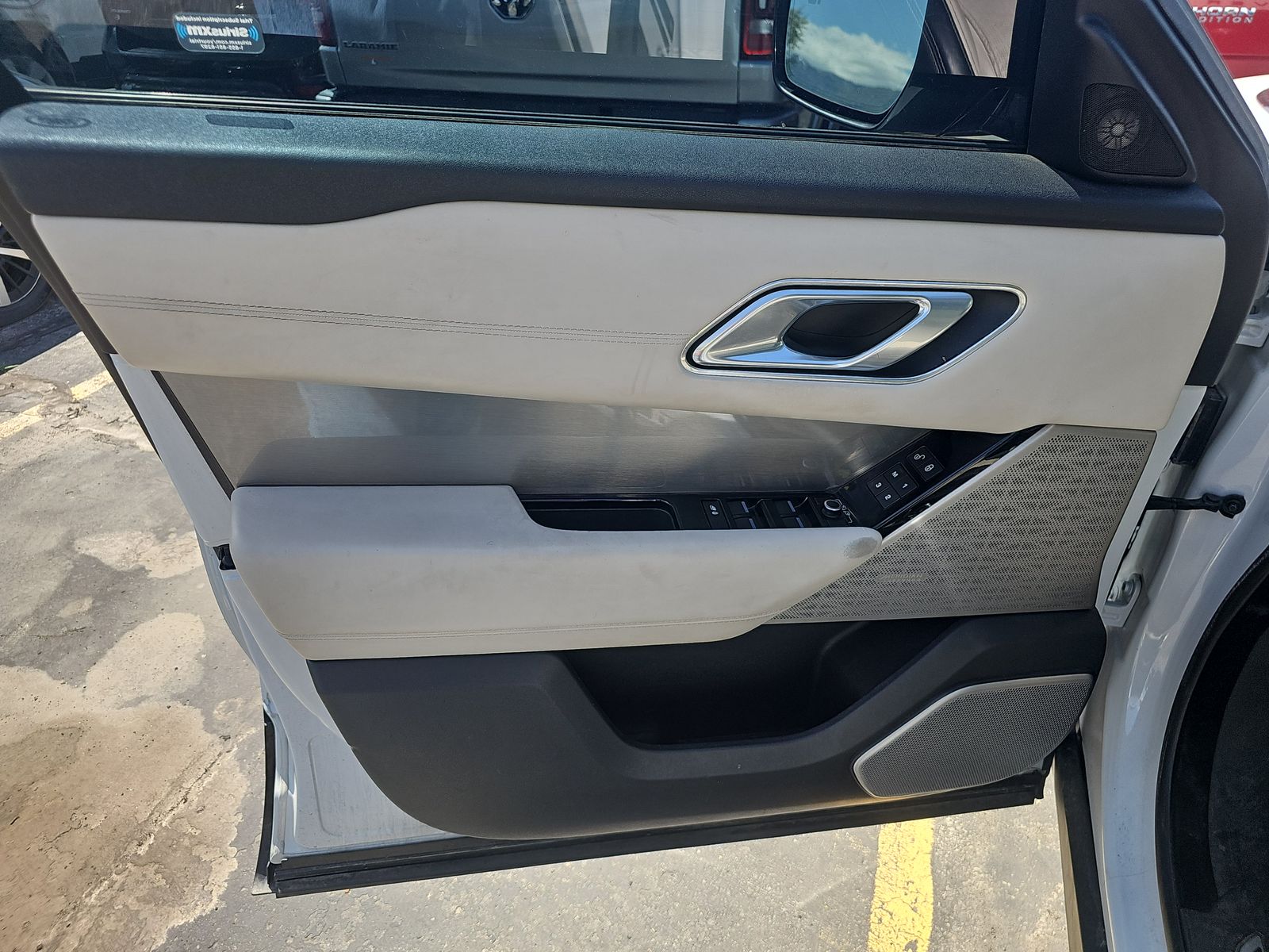 2018 Land Rover Range Rover Velar R-Dynamic HSE AWD