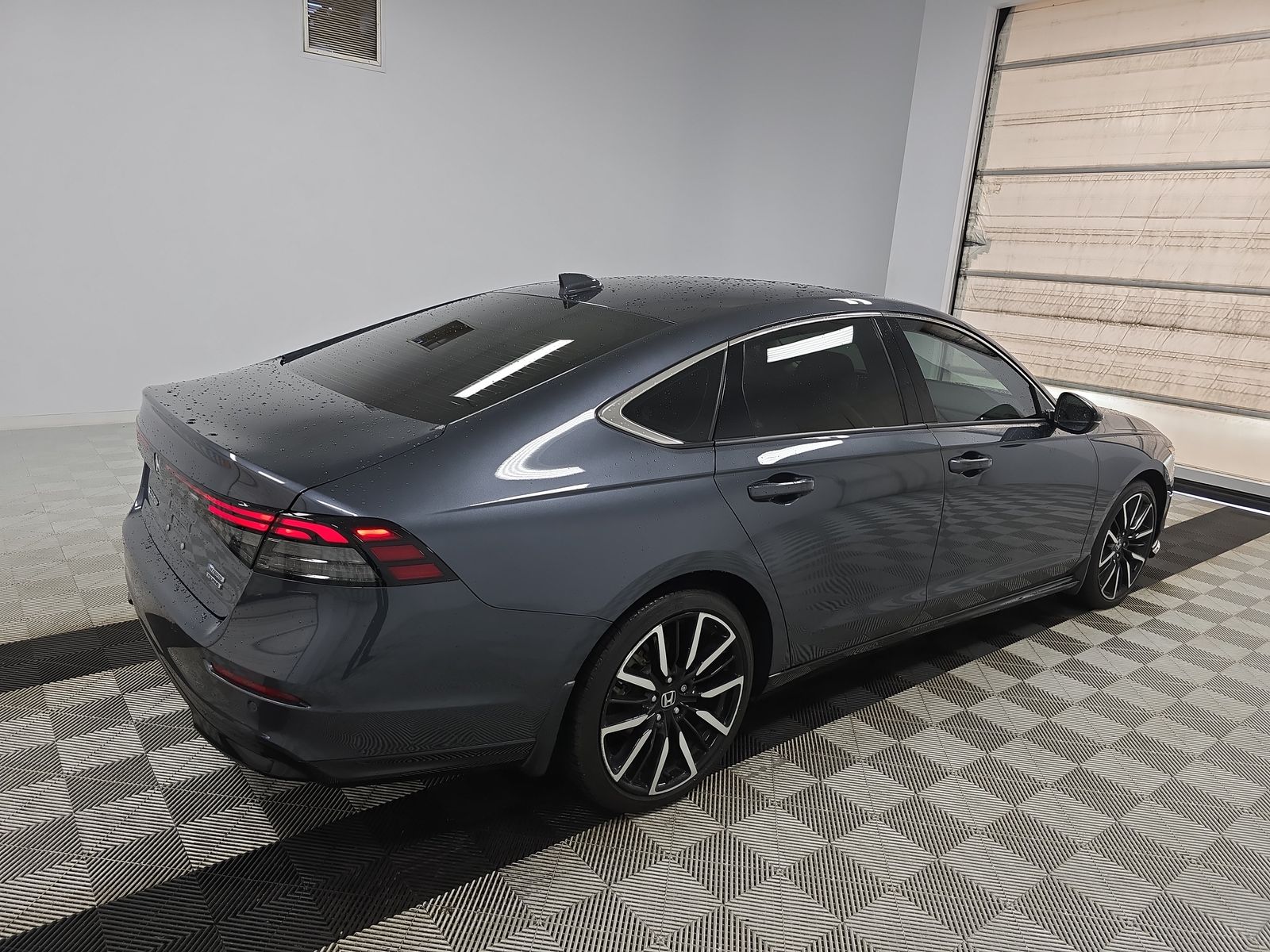 2023 Honda Accord Hybrid Touring FWD
