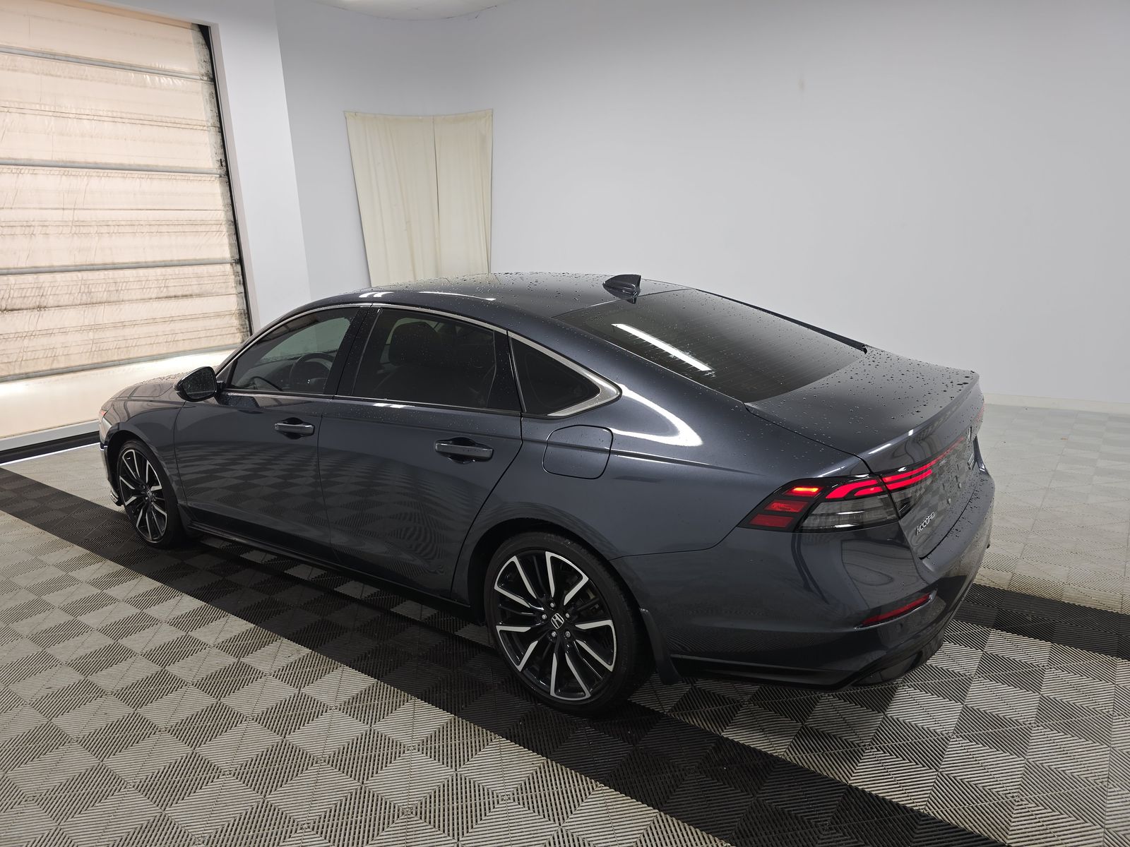 2023 Honda Accord Hybrid Touring FWD