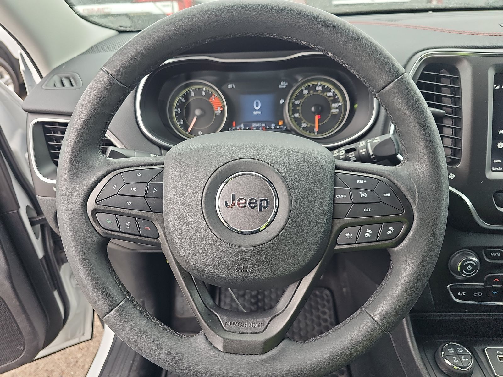 2022 Jeep Cherokee Trailhawk AWD