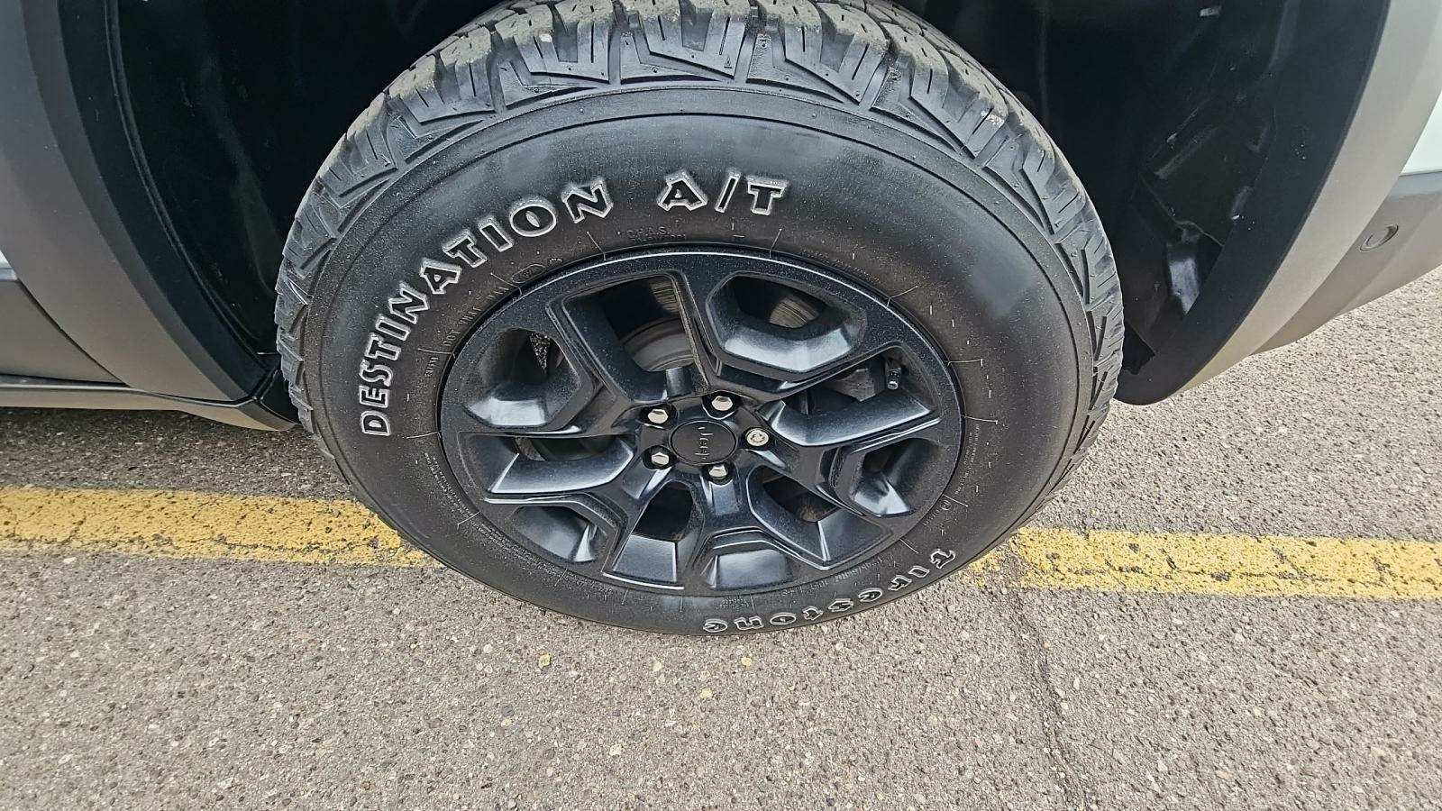 2022 Jeep Cherokee Trailhawk AWD